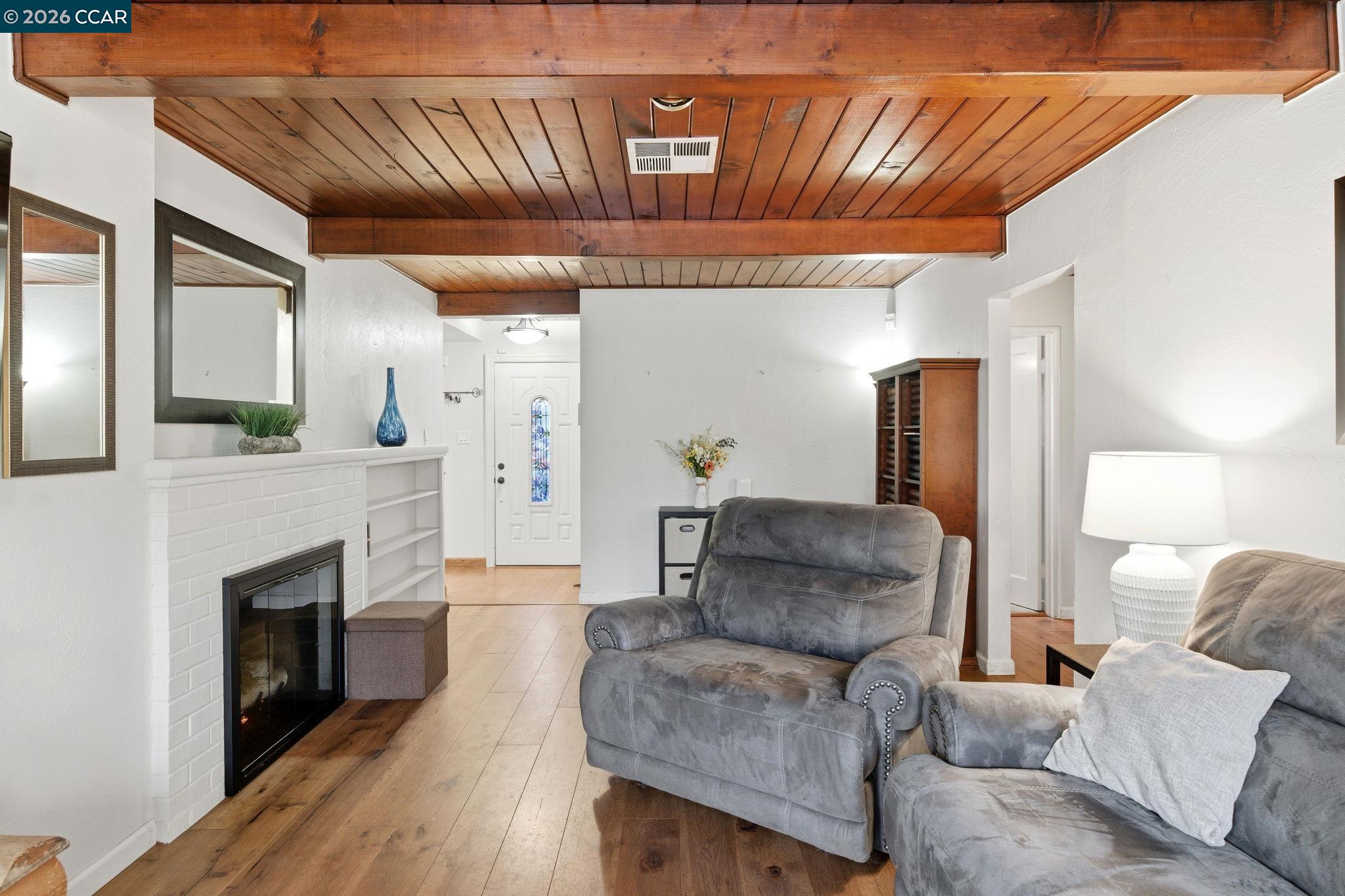 Detail Gallery Image 12 of 42 For 9 Morello Heights Dr, Martinez,  CA 94553 - 3 Beds | 2 Baths