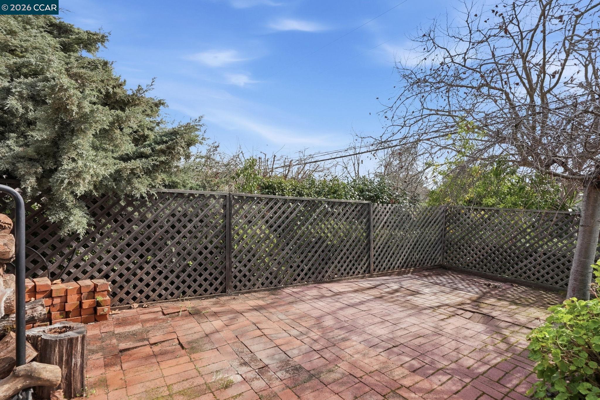 Detail Gallery Image 8 of 56 For 9 Morello Heights Dr, Martinez,  CA 94553 - 3 Beds | 2 Baths