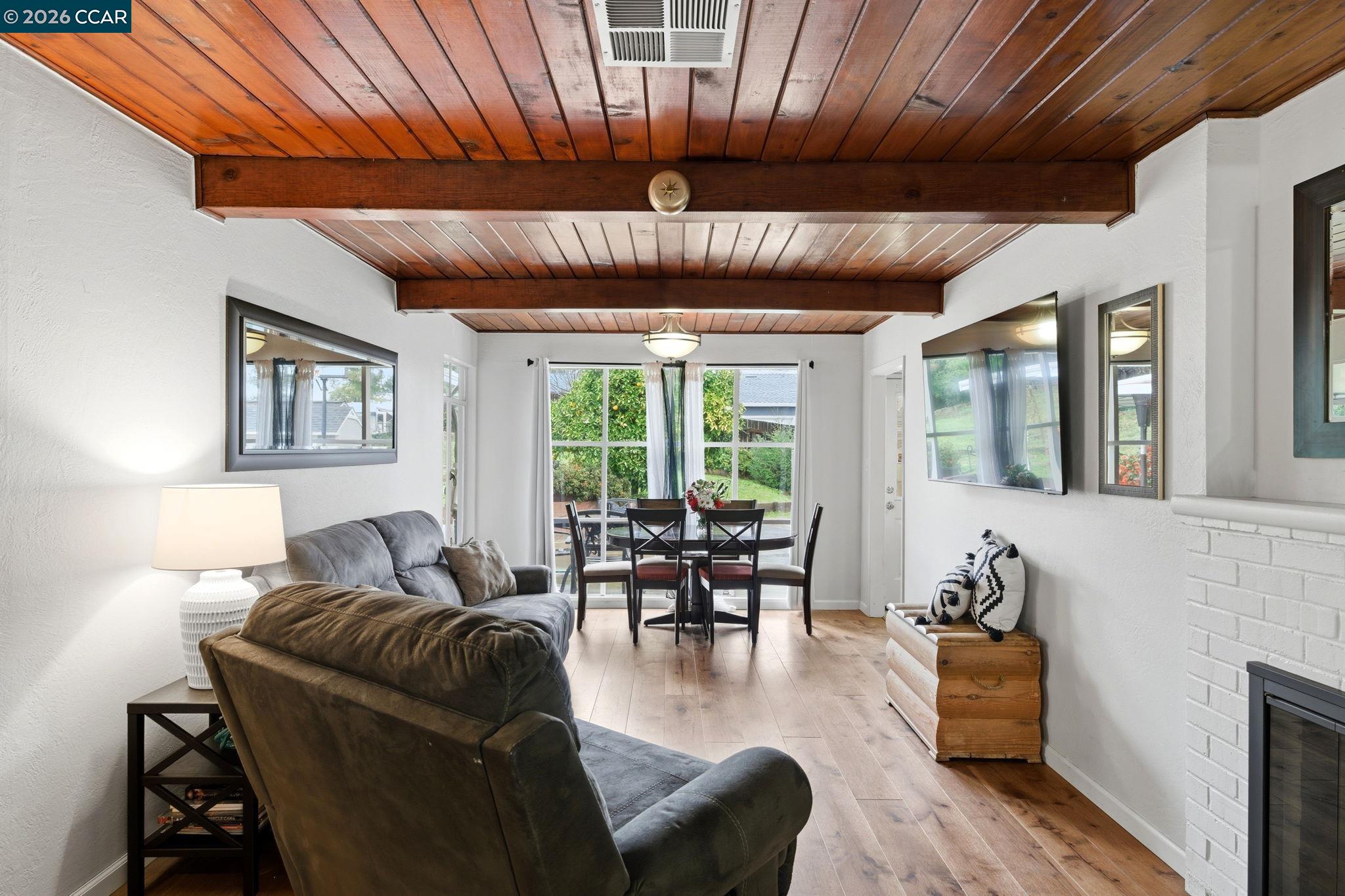 Detail Gallery Image 9 of 42 For 9 Morello Heights Dr, Martinez,  CA 94553 - 3 Beds | 2 Baths