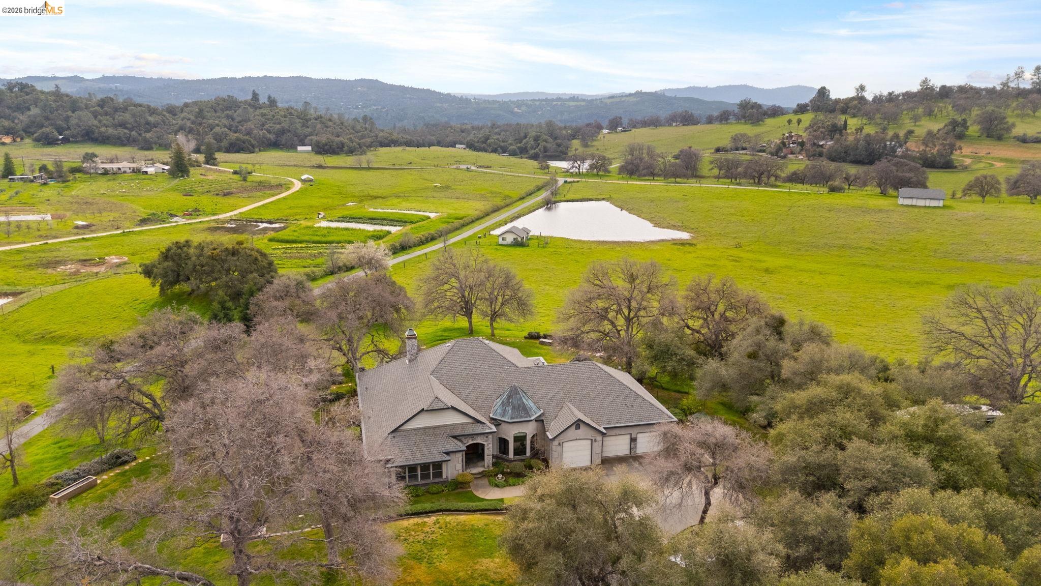 Front Image Thumbnail for EB41124052