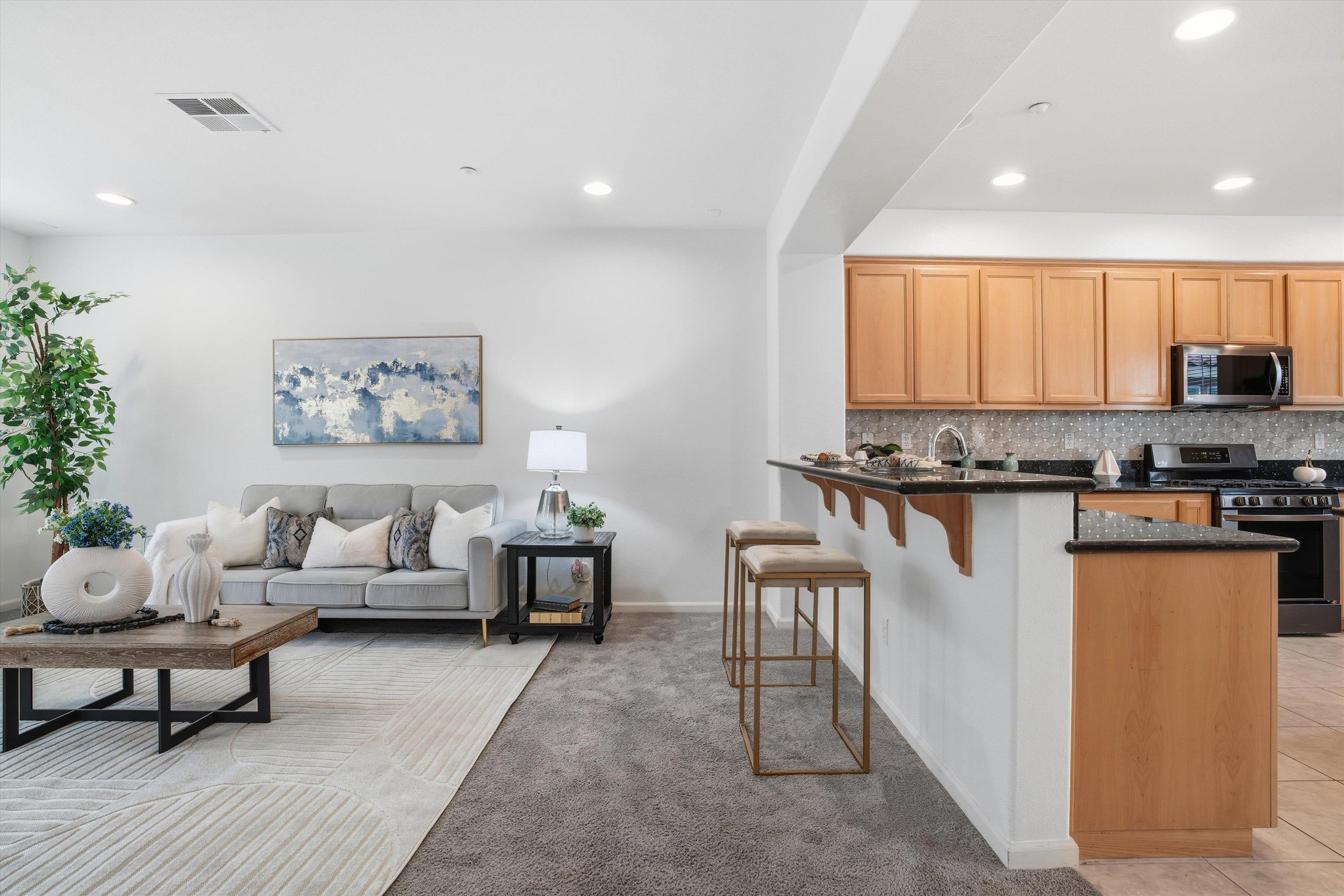 Photo #8: 41124054 Listing: Photo #8