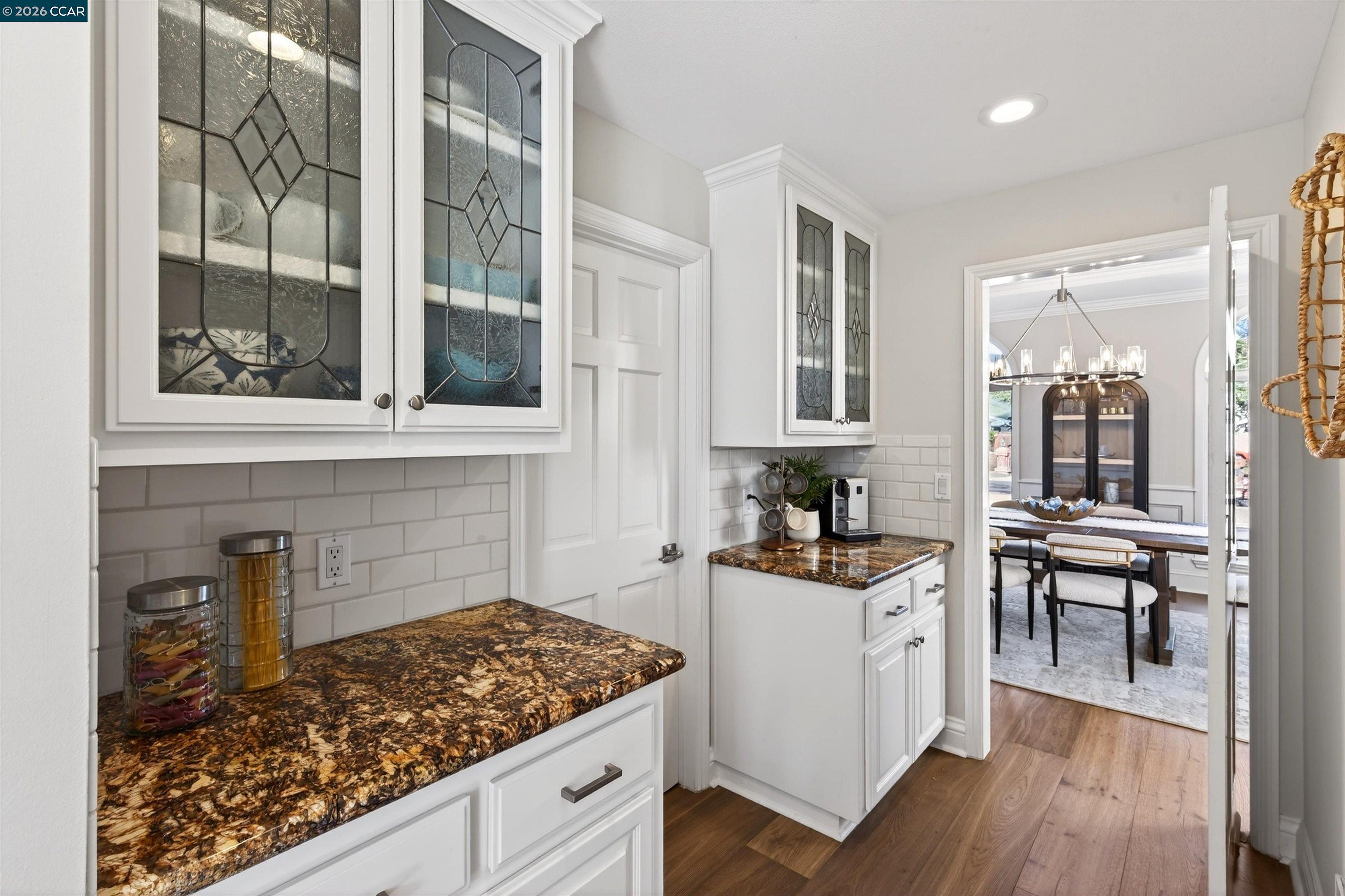 Detail Gallery Image 16 of 60 For 214 S Ridge Ct, Danville,  CA 94506 - 5 Beds | 5/1 Baths