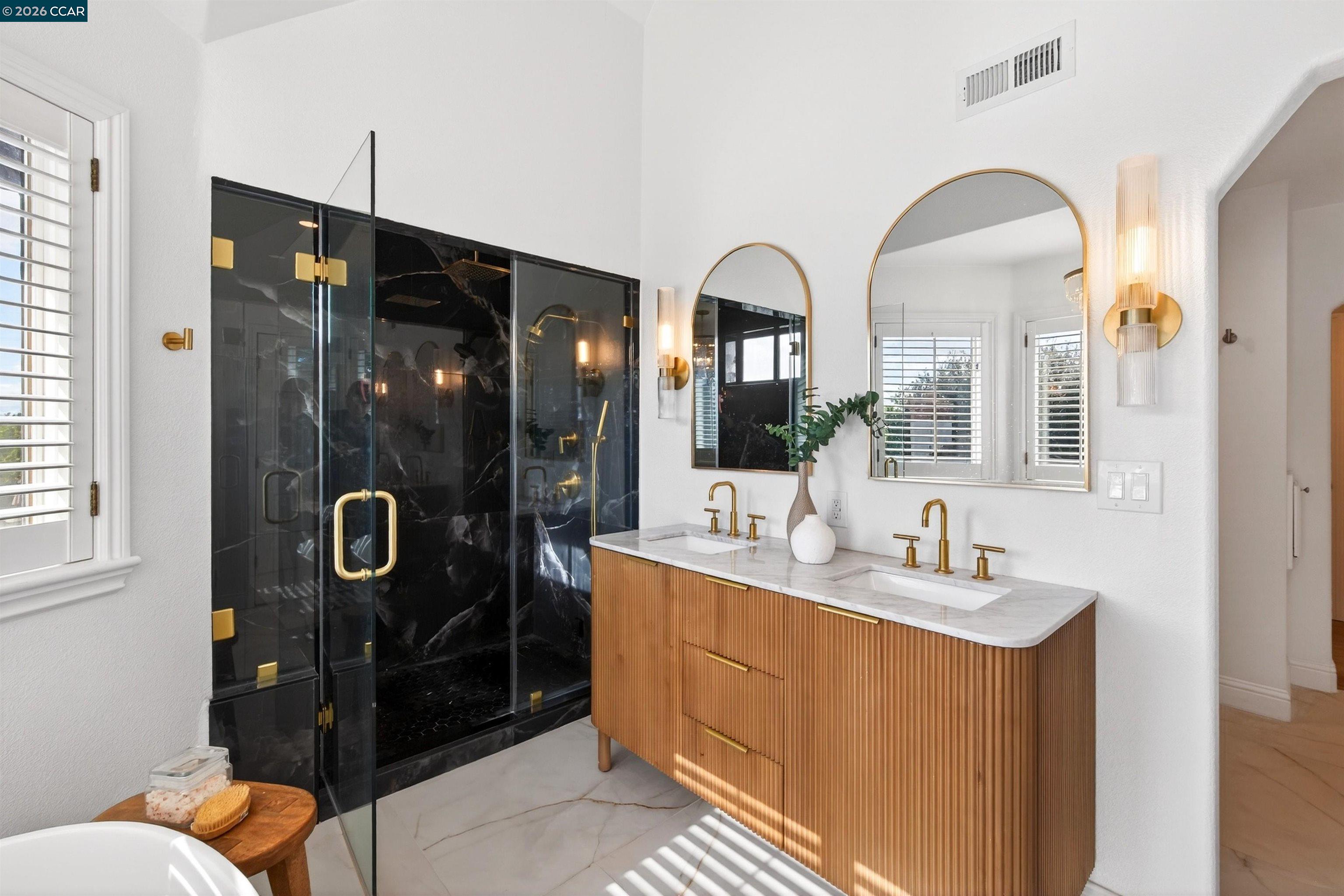 Detail Gallery Image 37 of 60 For 214 S Ridge Ct, Danville,  CA 94506 - 5 Beds | 5/1 Baths