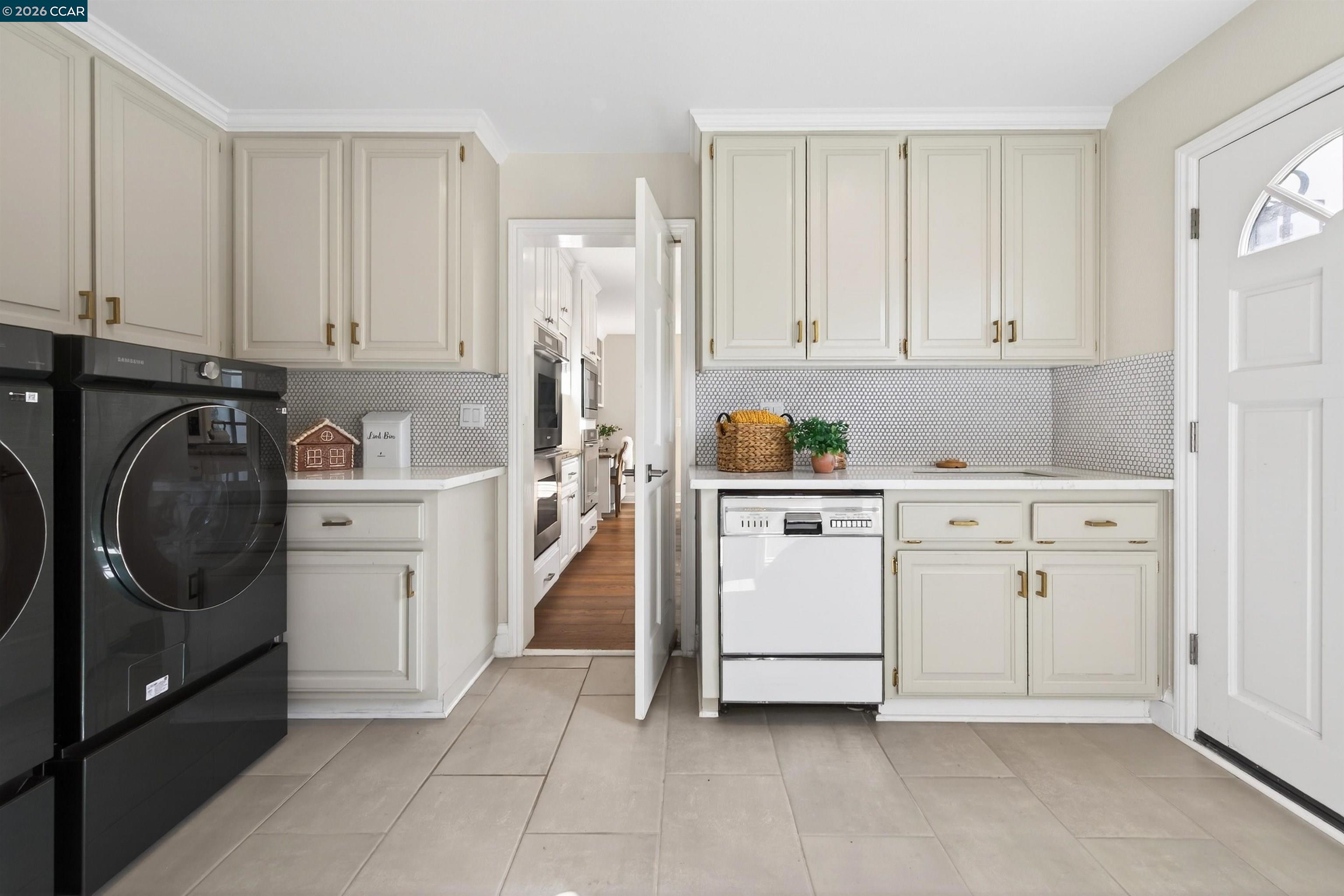 Detail Gallery Image 46 of 60 For 214 S Ridge Ct, Danville,  CA 94506 - 5 Beds | 5/1 Baths