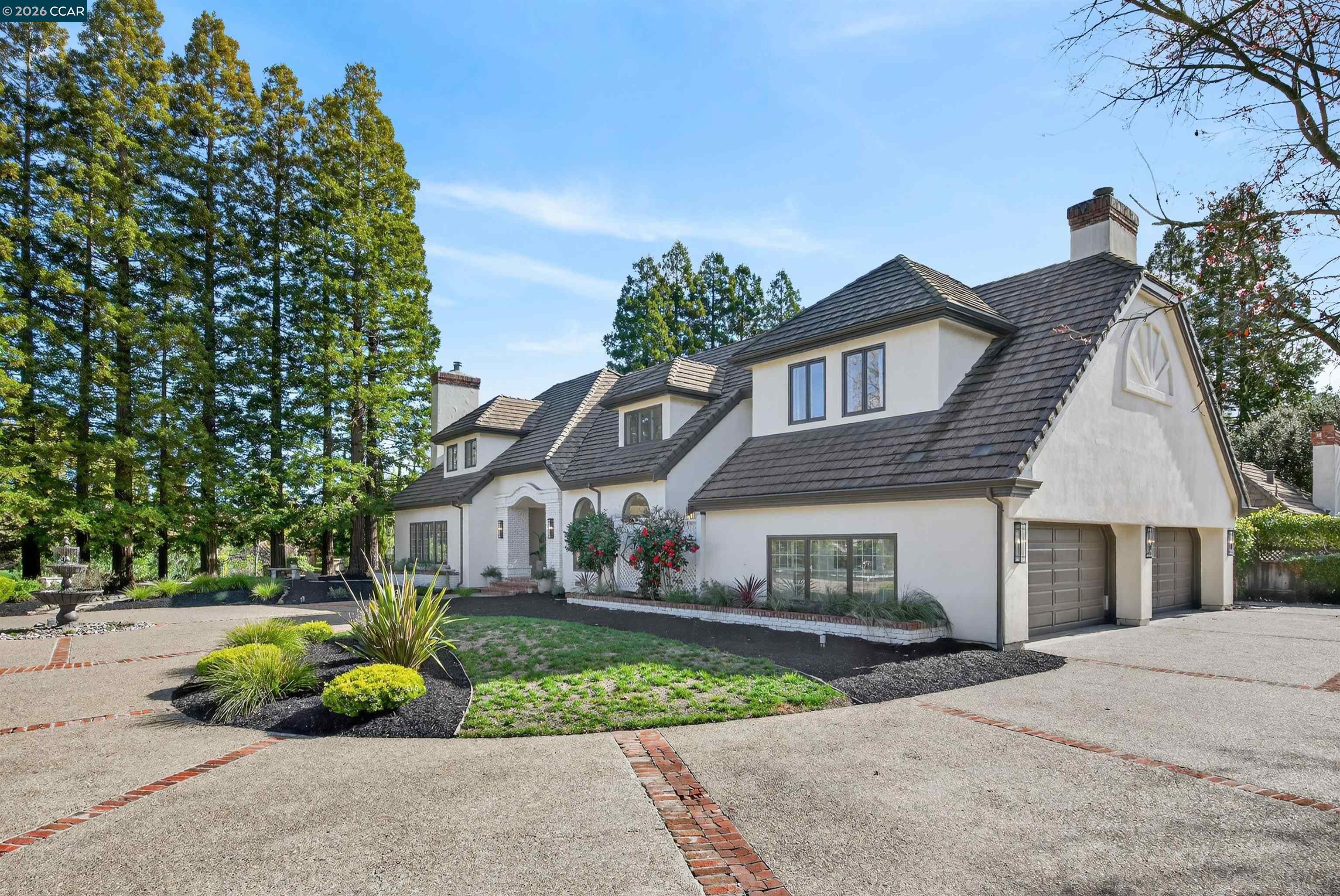 Detail Gallery Image 6 of 60 For 214 S Ridge Ct, Danville,  CA 94506 - 5 Beds | 5/1 Baths