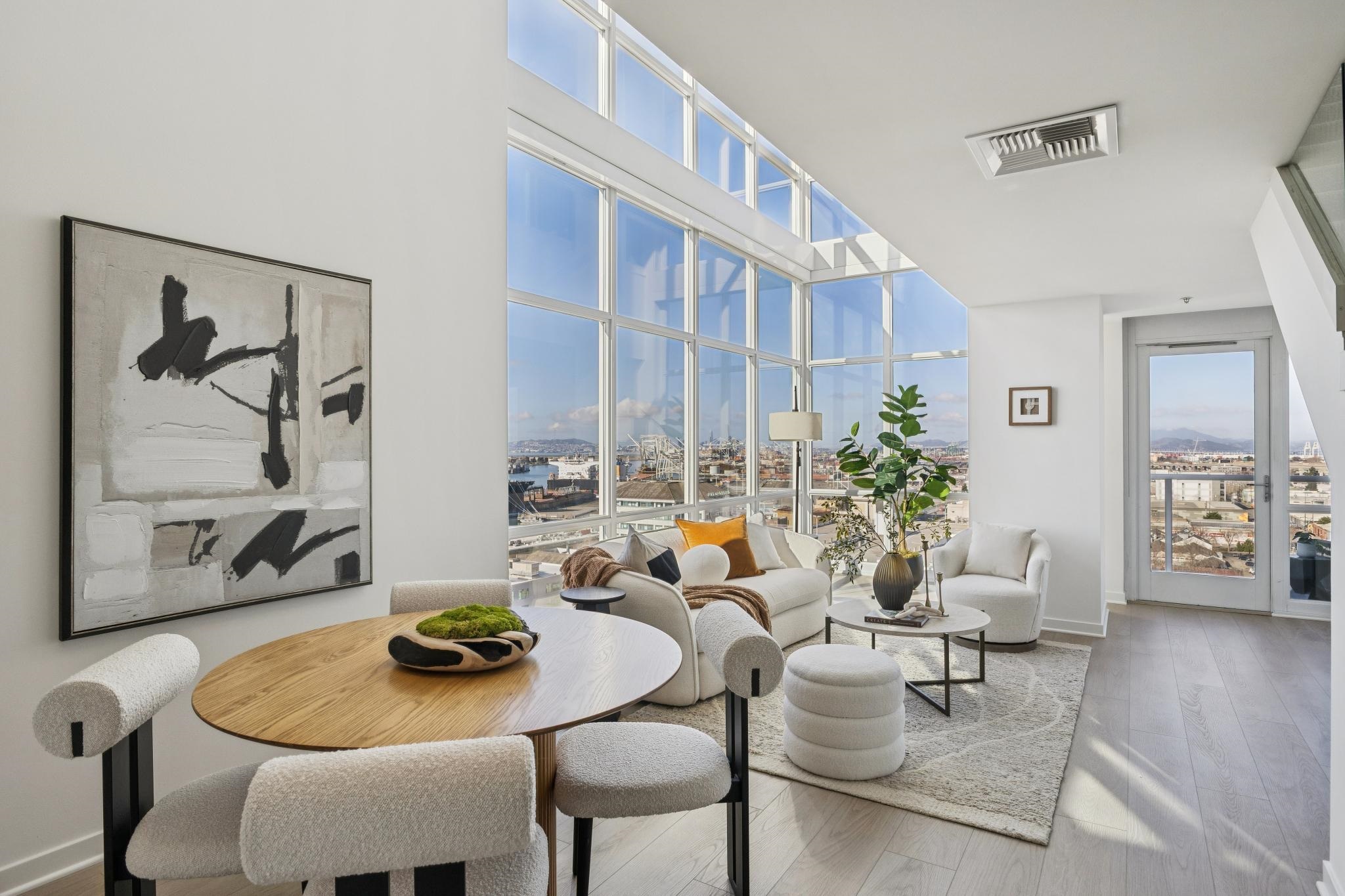 Photo #2: 41124057 Listing: Photo #2