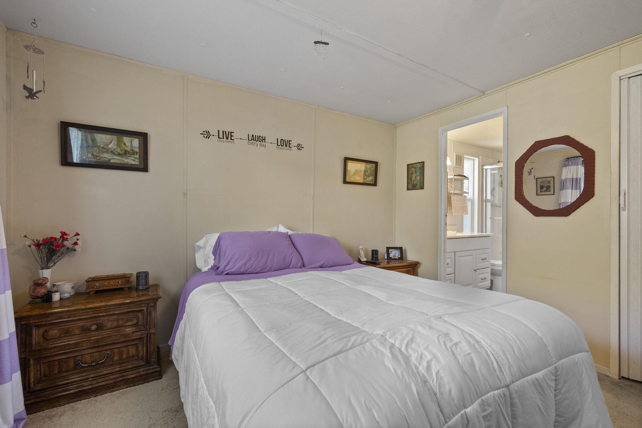 Detail Gallery Image 14 of 31 For 11991 Black Dr, Big Oak Flat,  CA 95305 - 3 Beds | 2 Baths