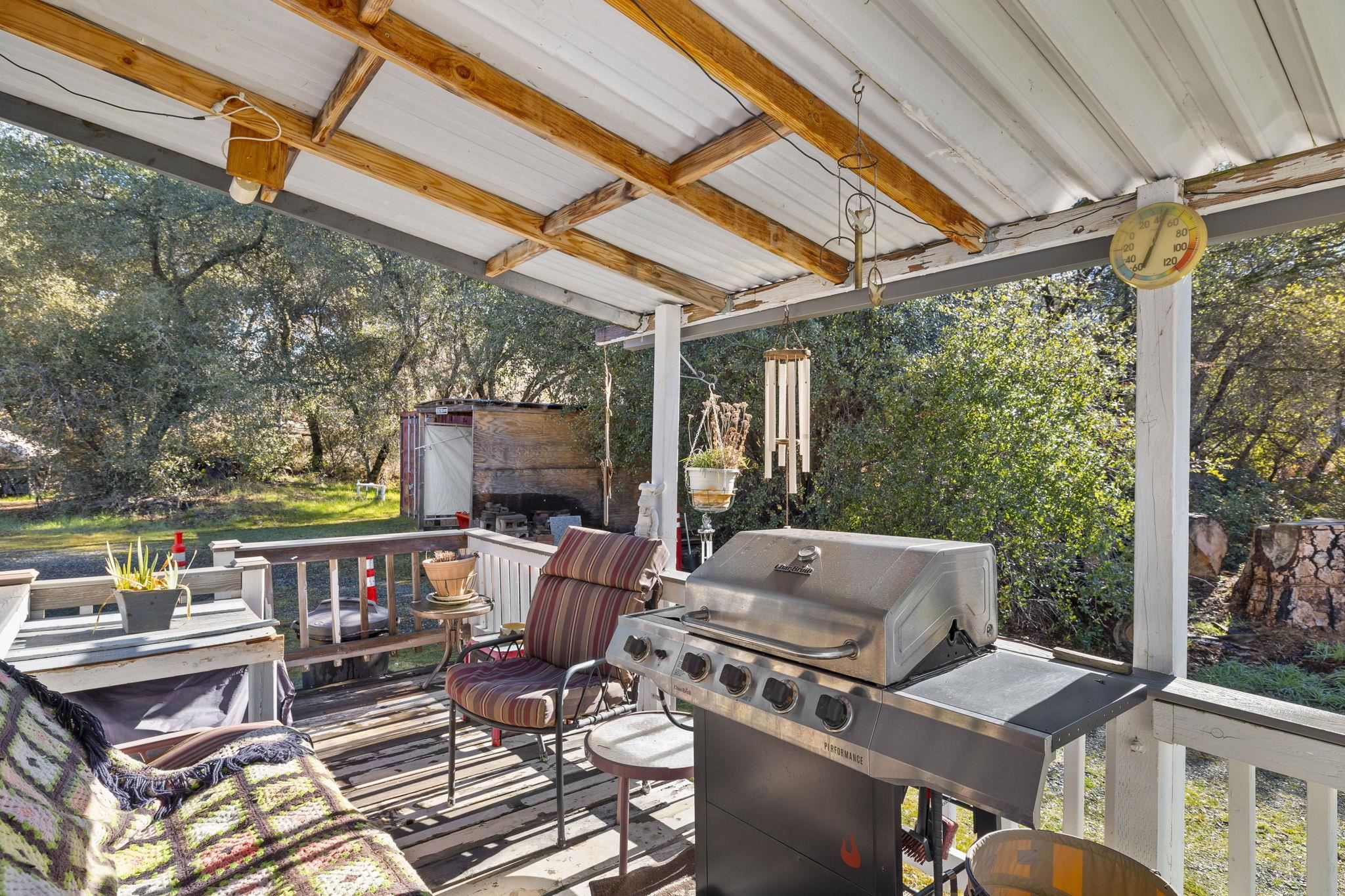 Detail Gallery Image 26 of 31 For 11991 Black Dr, Big Oak Flat,  CA 95305 - 3 Beds | 2 Baths