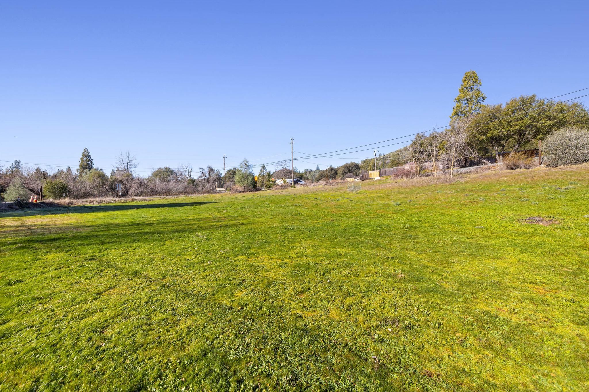 Detail Gallery Image 29 of 31 For 11991 Black Dr, Big Oak Flat,  CA 95305 - 3 Beds | 2 Baths