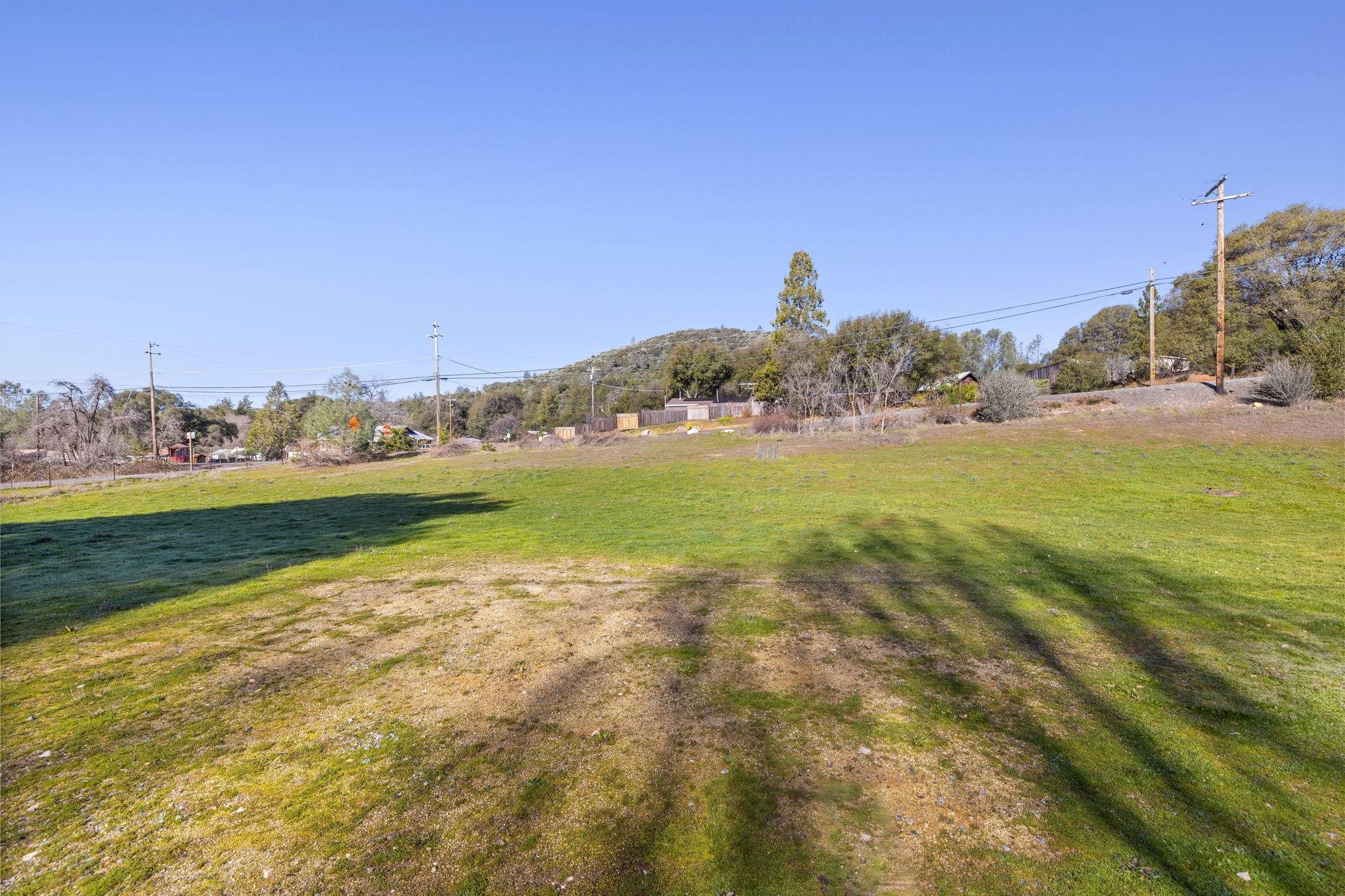 Detail Gallery Image 30 of 31 For 11991 Black Dr, Big Oak Flat,  CA 95305 - 3 Beds | 2 Baths