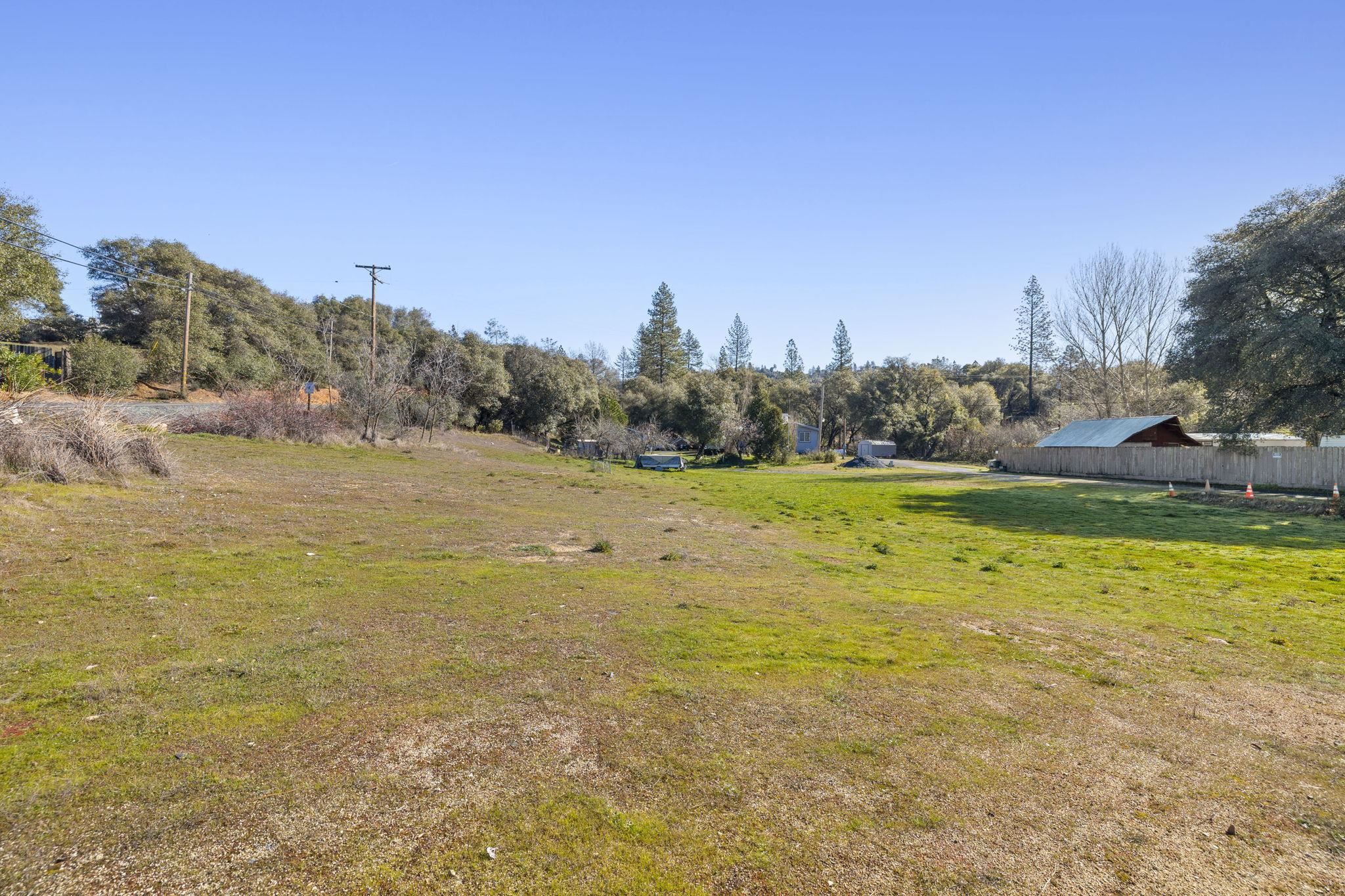 Detail Gallery Image 31 of 31 For 11991 Black Dr, Big Oak Flat,  CA 95305 - 3 Beds | 2 Baths