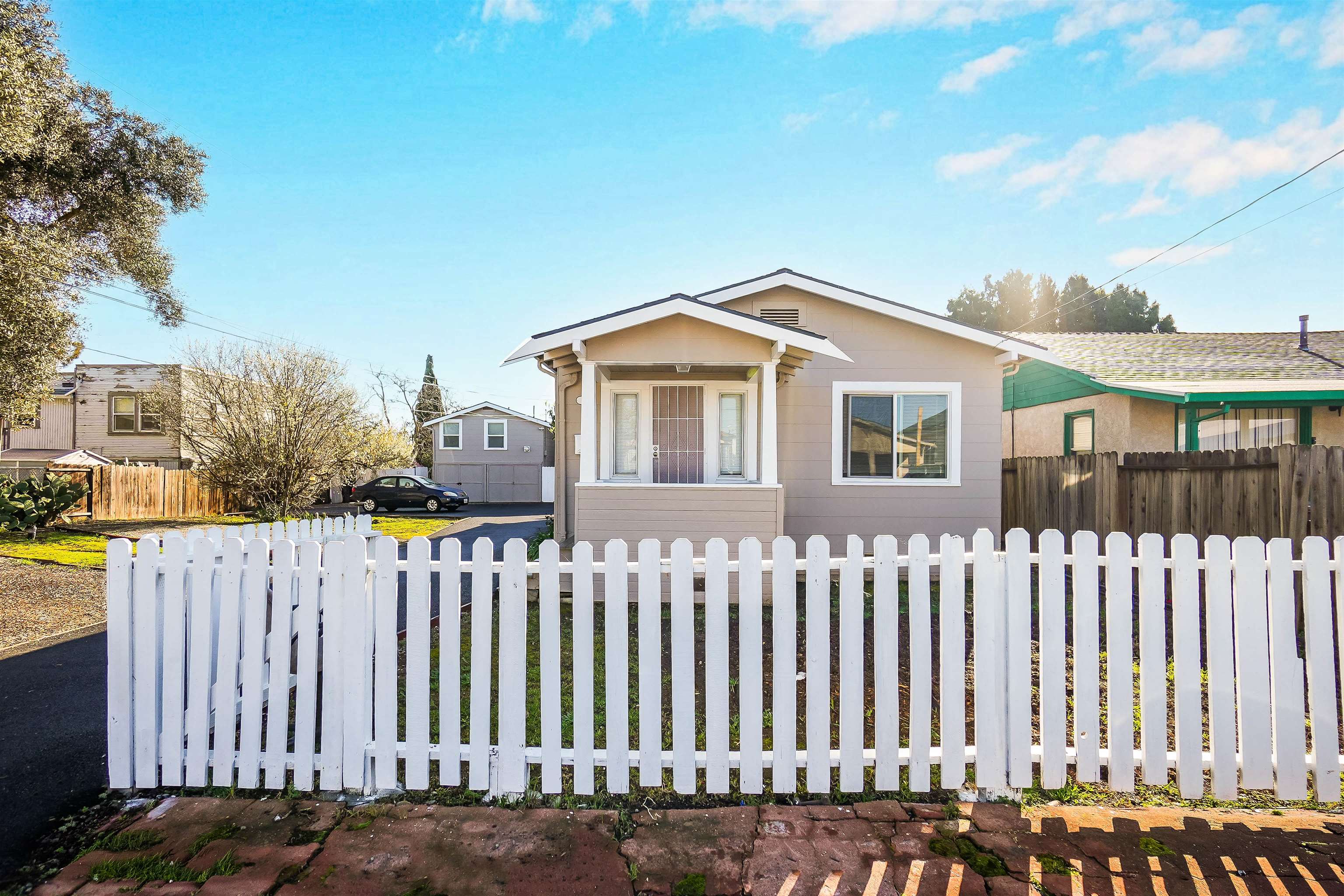 Detail Gallery Image 4 of 39 For 320 & 322 Evans Ave, Vallejo,  CA 94590-7140 - – Beds | – Baths