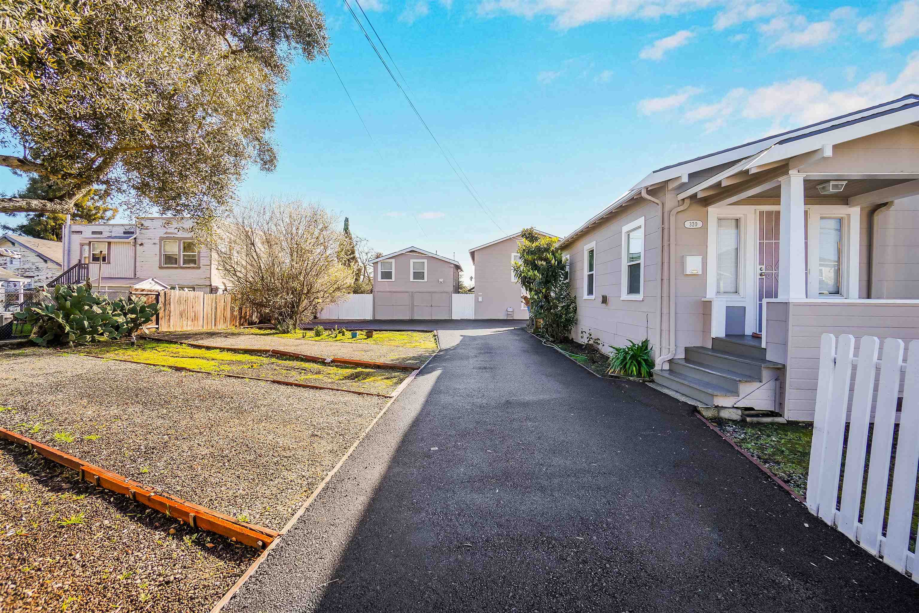 Detail Gallery Image 6 of 39 For 320 & 322 Evans Ave, Vallejo,  CA 94590-7140 - – Beds | – Baths