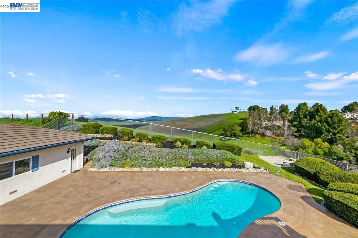 Detail Gallery Image 34 of 53 For 2840 Waverley Way, Livermore,  CA 94551 - 4 Beds | 3 Baths