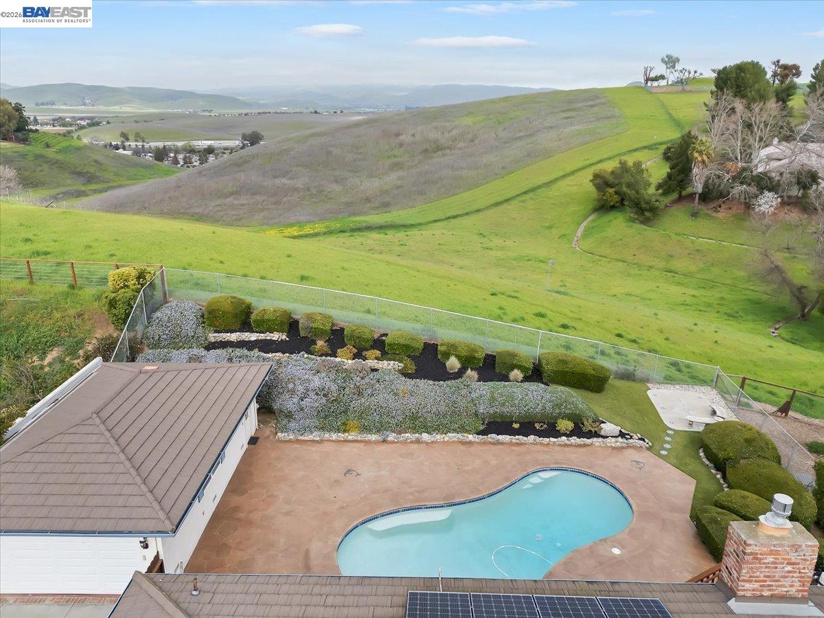 Detail Gallery Image 44 of 53 For 2840 Waverley Way, Livermore,  CA 94551 - 4 Beds | 3 Baths