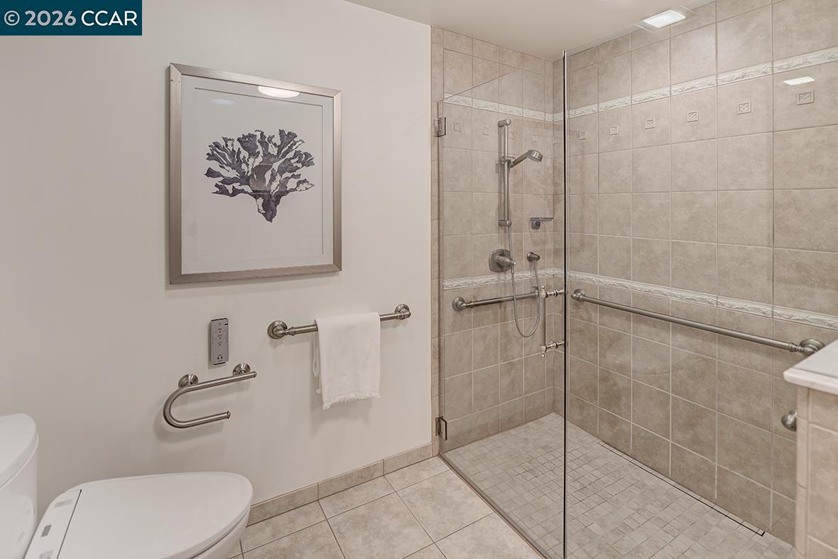 Photo #30: 41124067 Listing: Photo #30