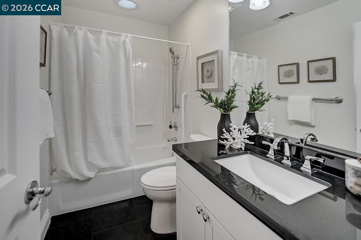 Photo #43: 41124067 Listing: Photo #43