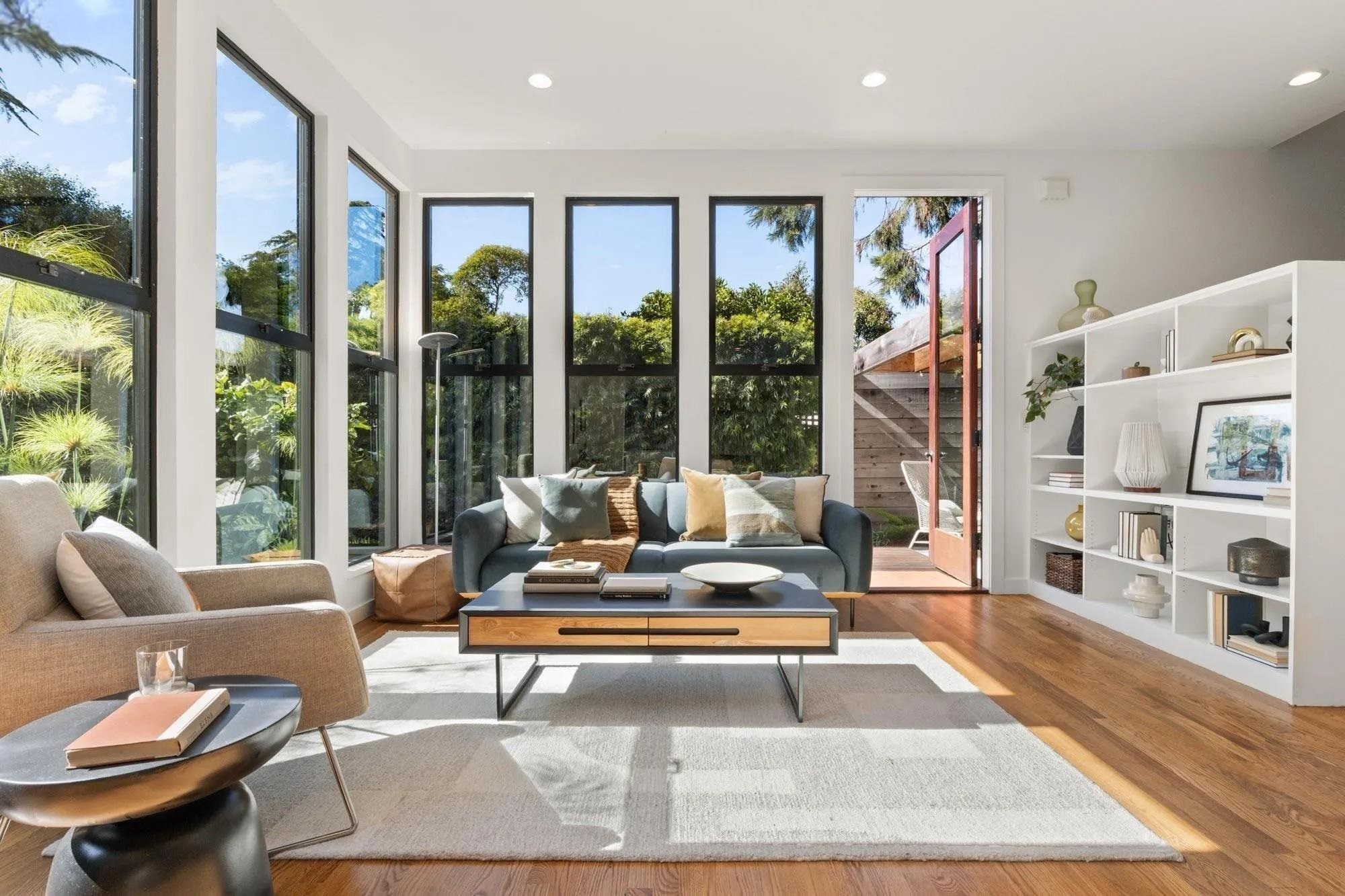 Detail Gallery Image 3 of 12 For 313 Spruce St, Alameda,  CA 94501 - – Beds | – Baths