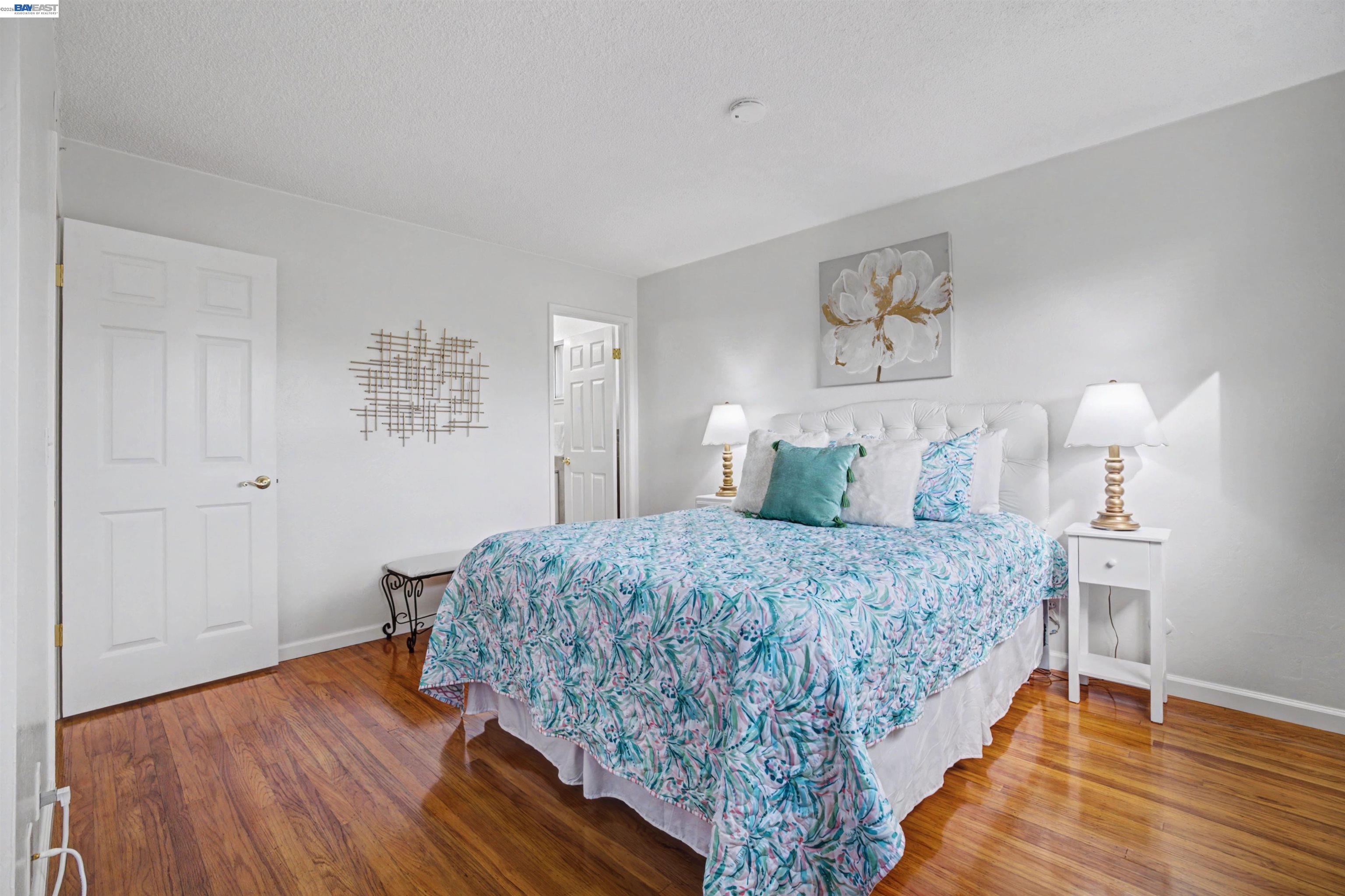 Detail Gallery Image 18 of 60 For 6364 Honeysuckle Dr, Newark,  CA 94560 - 3 Beds | 2 Baths