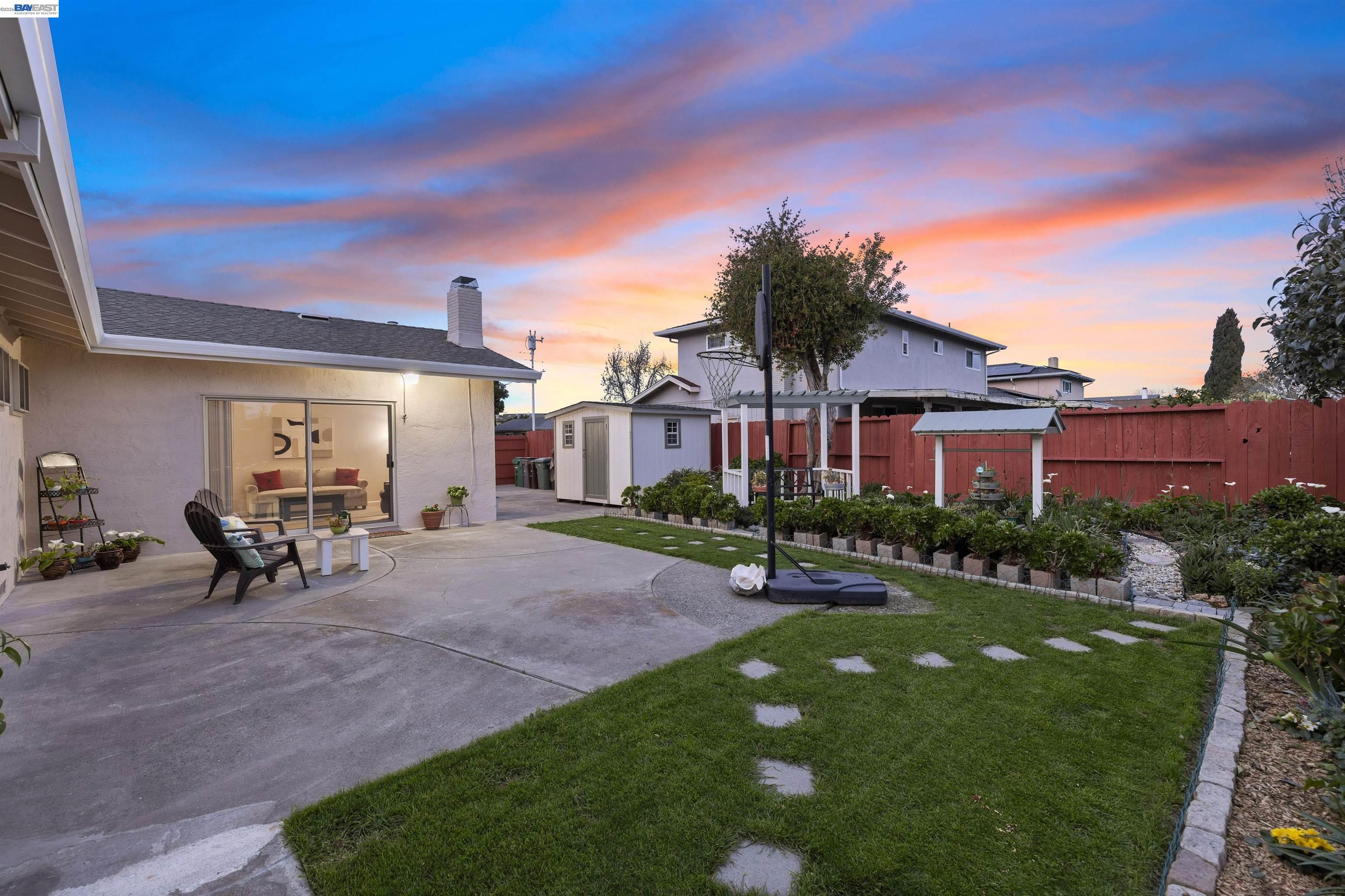 Detail Gallery Image 30 of 60 For 6364 Honeysuckle Dr, Newark,  CA 94560 - 3 Beds | 2 Baths