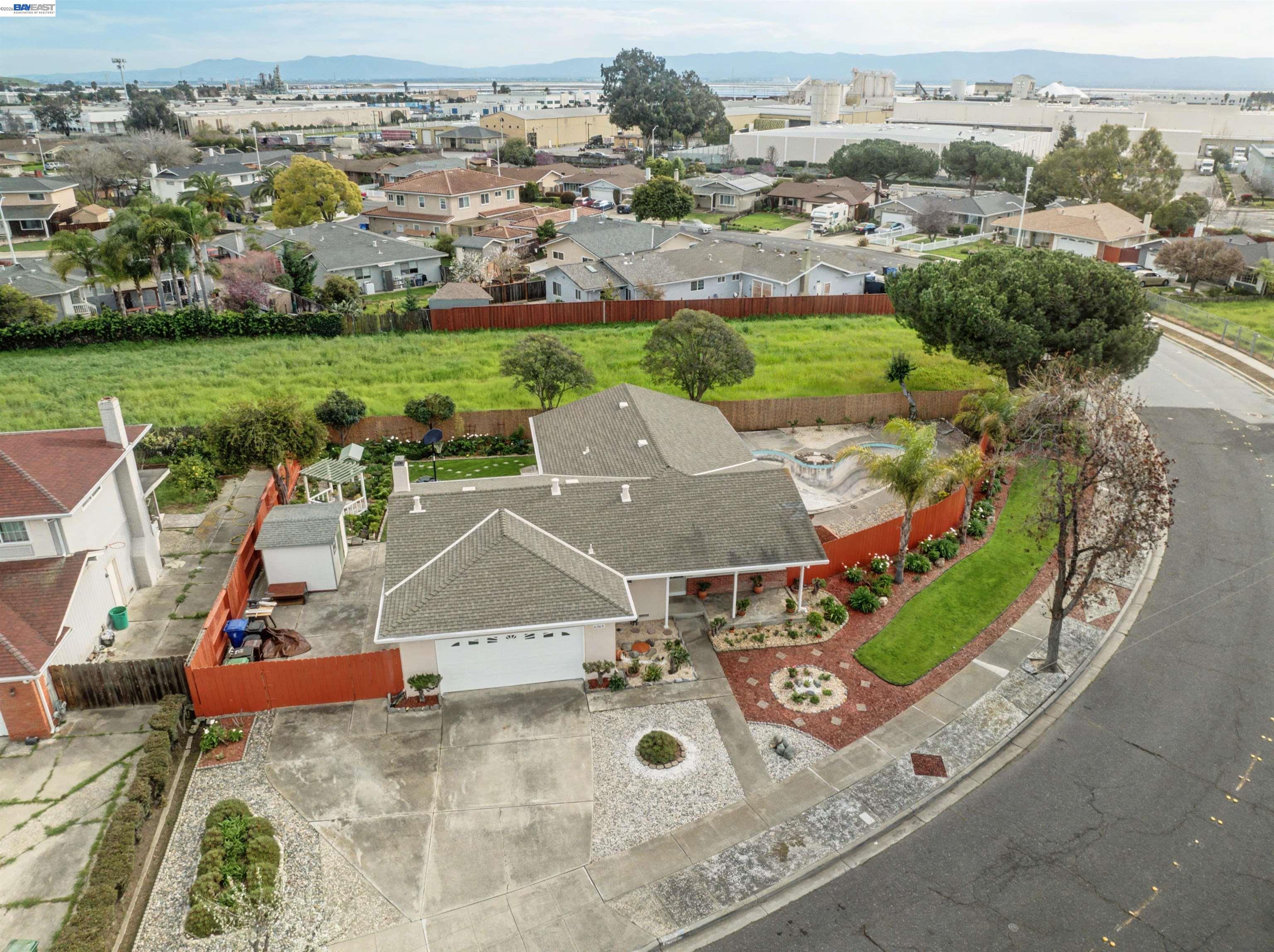 Detail Gallery Image 35 of 60 For 6364 Honeysuckle Dr, Newark,  CA 94560 - 3 Beds | 2 Baths