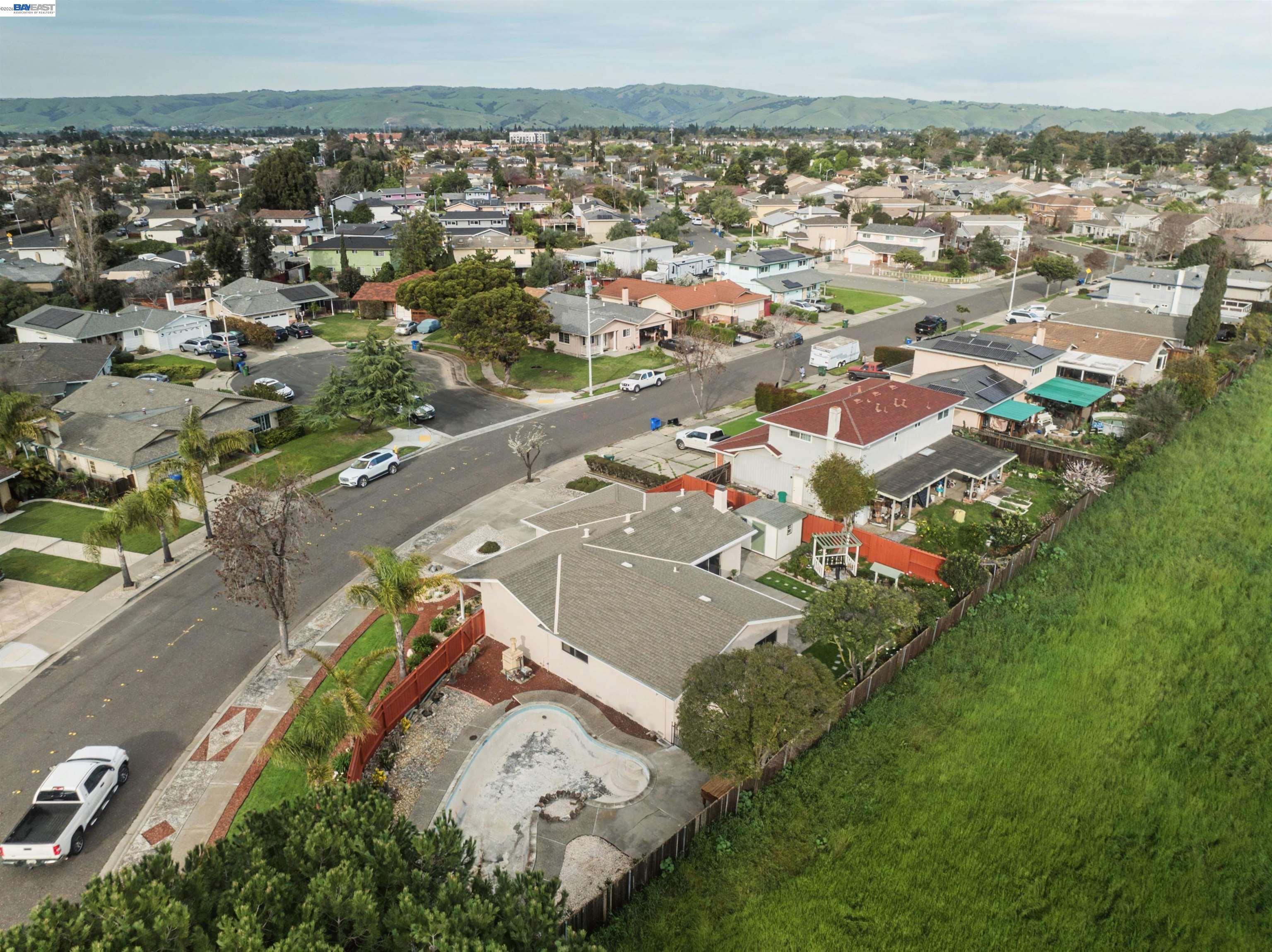 Detail Gallery Image 37 of 60 For 6364 Honeysuckle Dr, Newark,  CA 94560 - 3 Beds | 2 Baths
