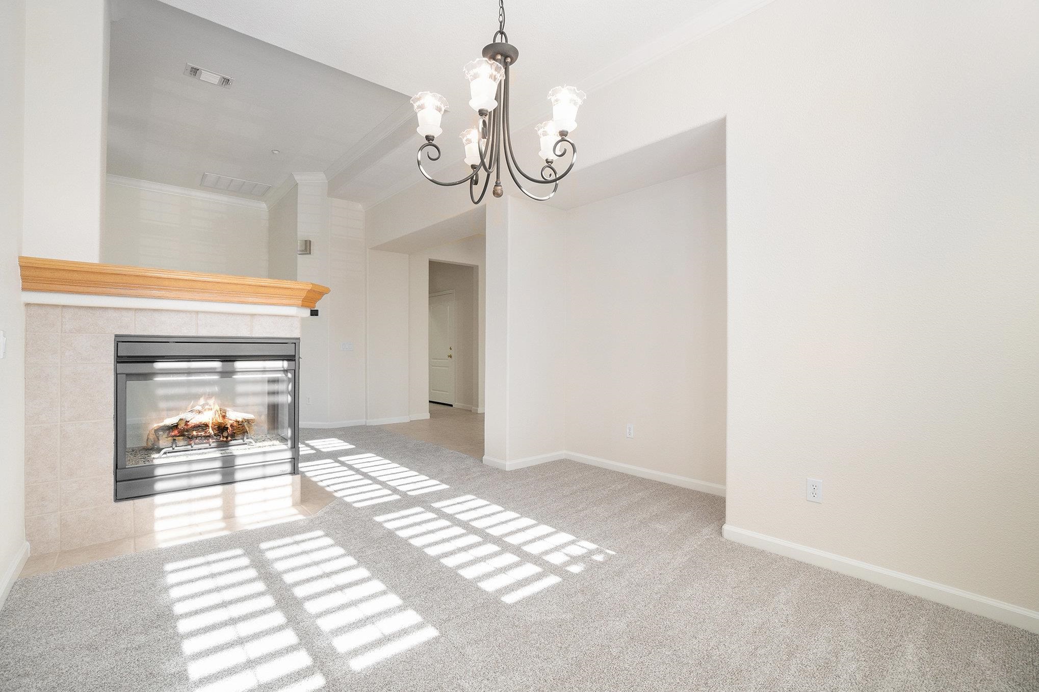 Detail Gallery Image 6 of 30 For 1007 Centennial Dr, Brentwood,  CA 94513-9999 - 2 Beds | 2/1 Baths