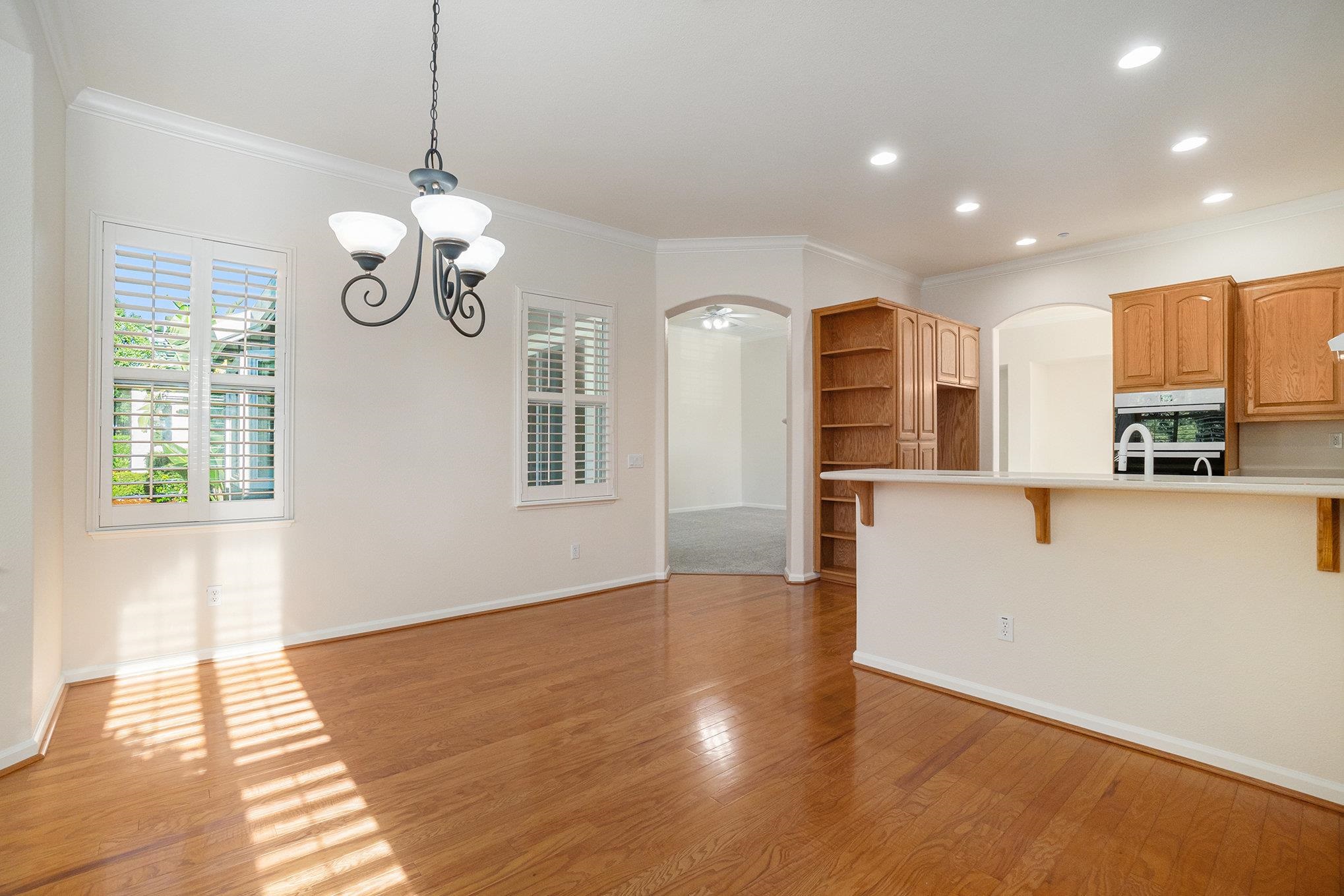 Detail Gallery Image 10 of 30 For 1007 Centennial Dr, Brentwood,  CA 94513-9999 - 2 Beds | 2/1 Baths