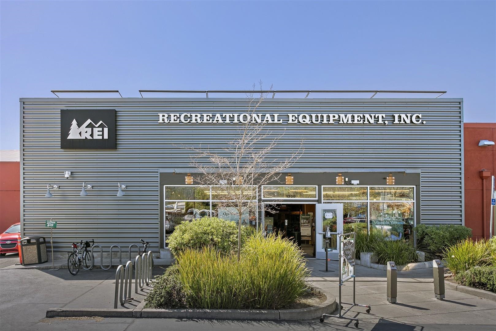 Detail Gallery Image 41 of 49 For 1447 Kains Ave, Berkeley,  CA 94702 - 1 Beds | 1 Baths