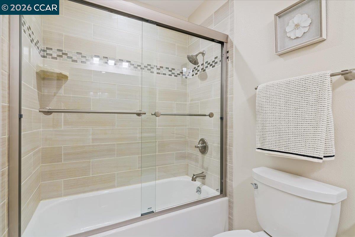 Detail Gallery Image 22 of 37 For 407 Roanoke Dr, Martinez,  CA 94553 - 3 Beds | 2 Baths