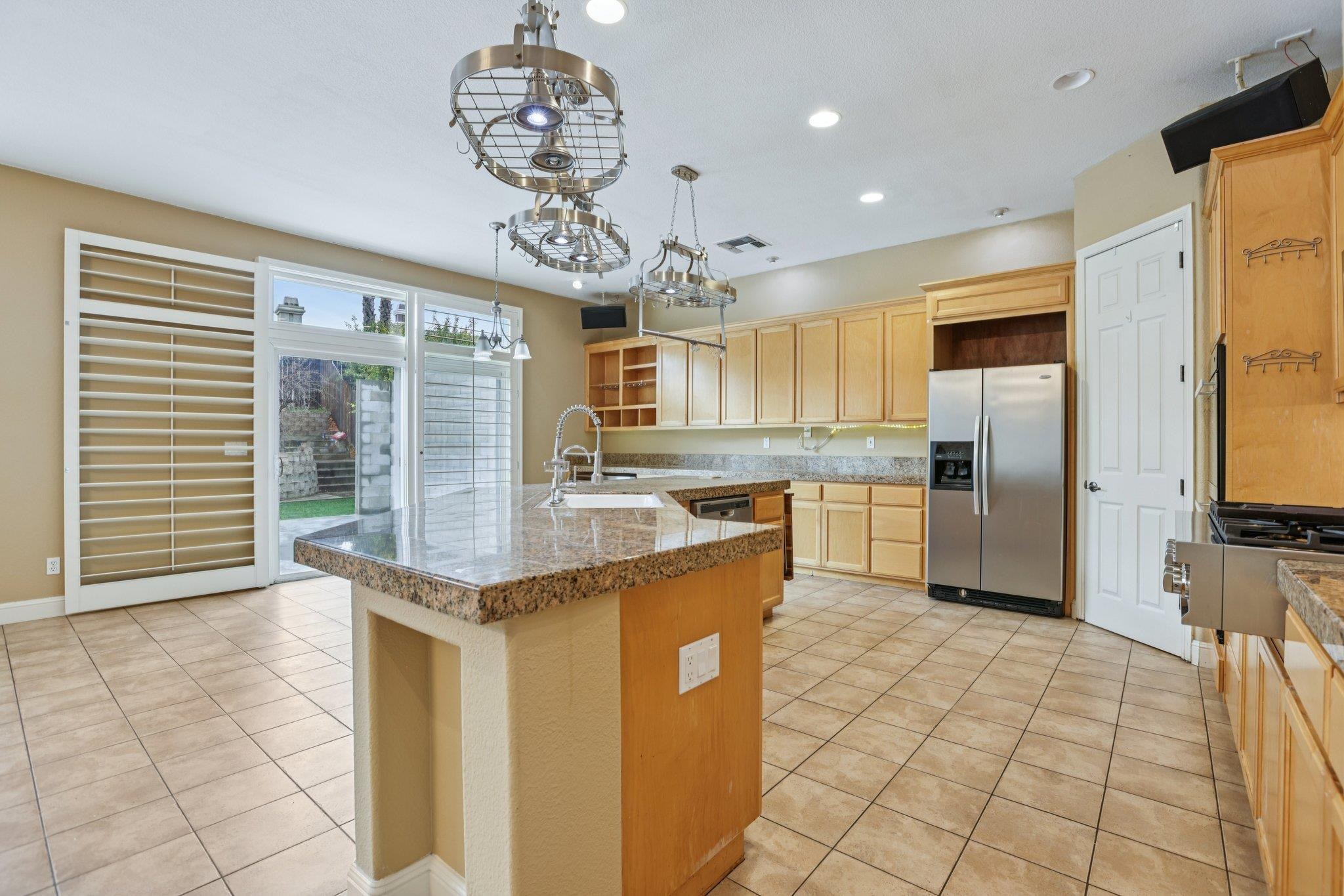 Detail Gallery Image 11 of 58 For 5227 Ramsdell Court, Antioch,  CA 94531-9119 - 4 Beds | 3 Baths