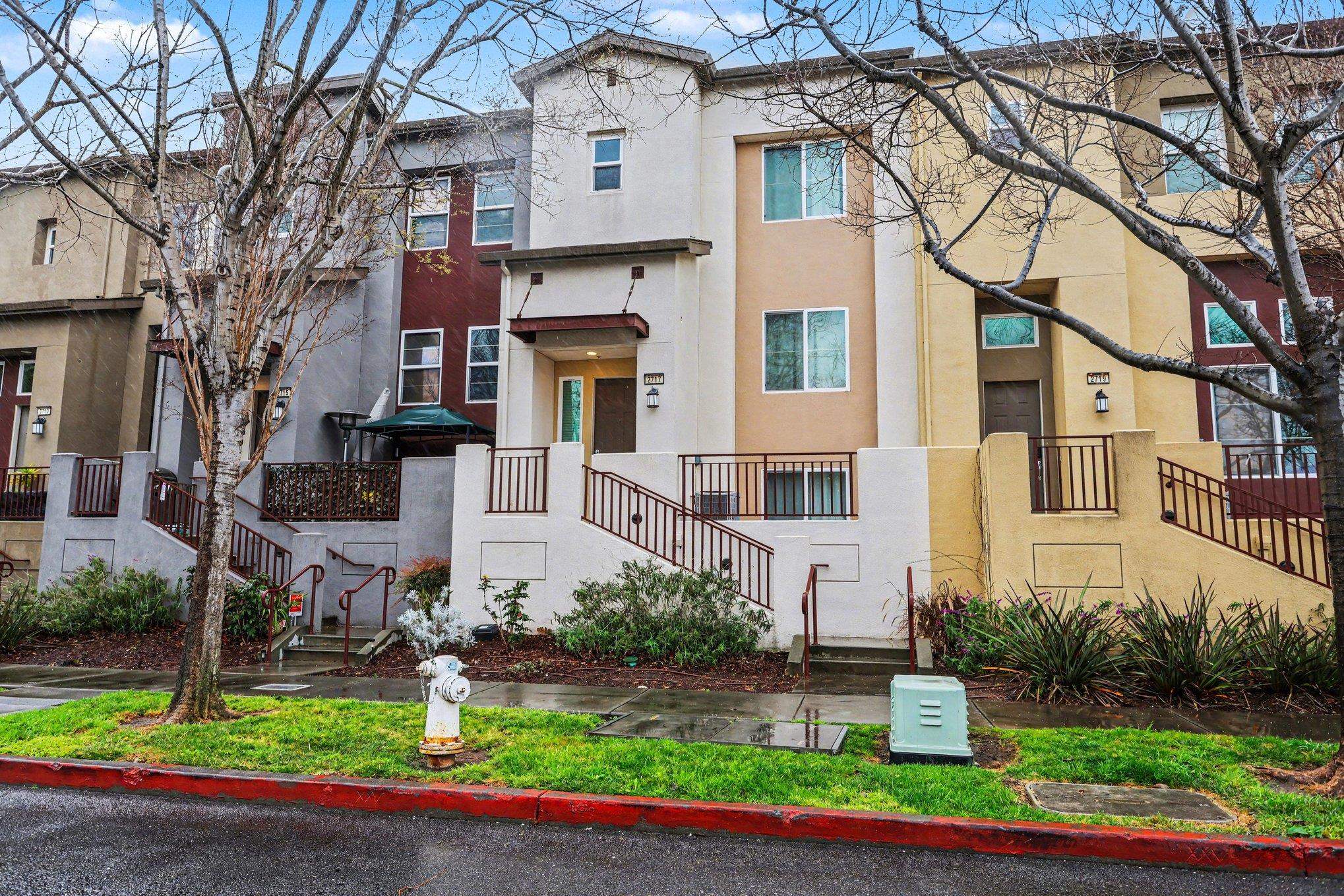 Detail Gallery Image 2 of 26 For 2717 10th St, San Pablo,  CA 94806 - 3 Beds | 2/1 Baths