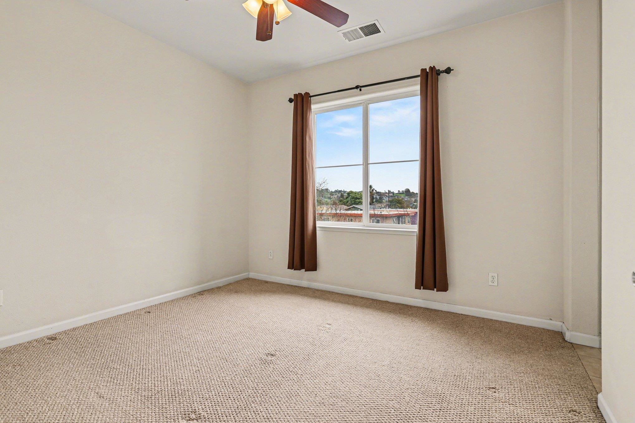 Detail Gallery Image 15 of 26 For 2717 10th St, San Pablo,  CA 94806 - 3 Beds | 2/1 Baths