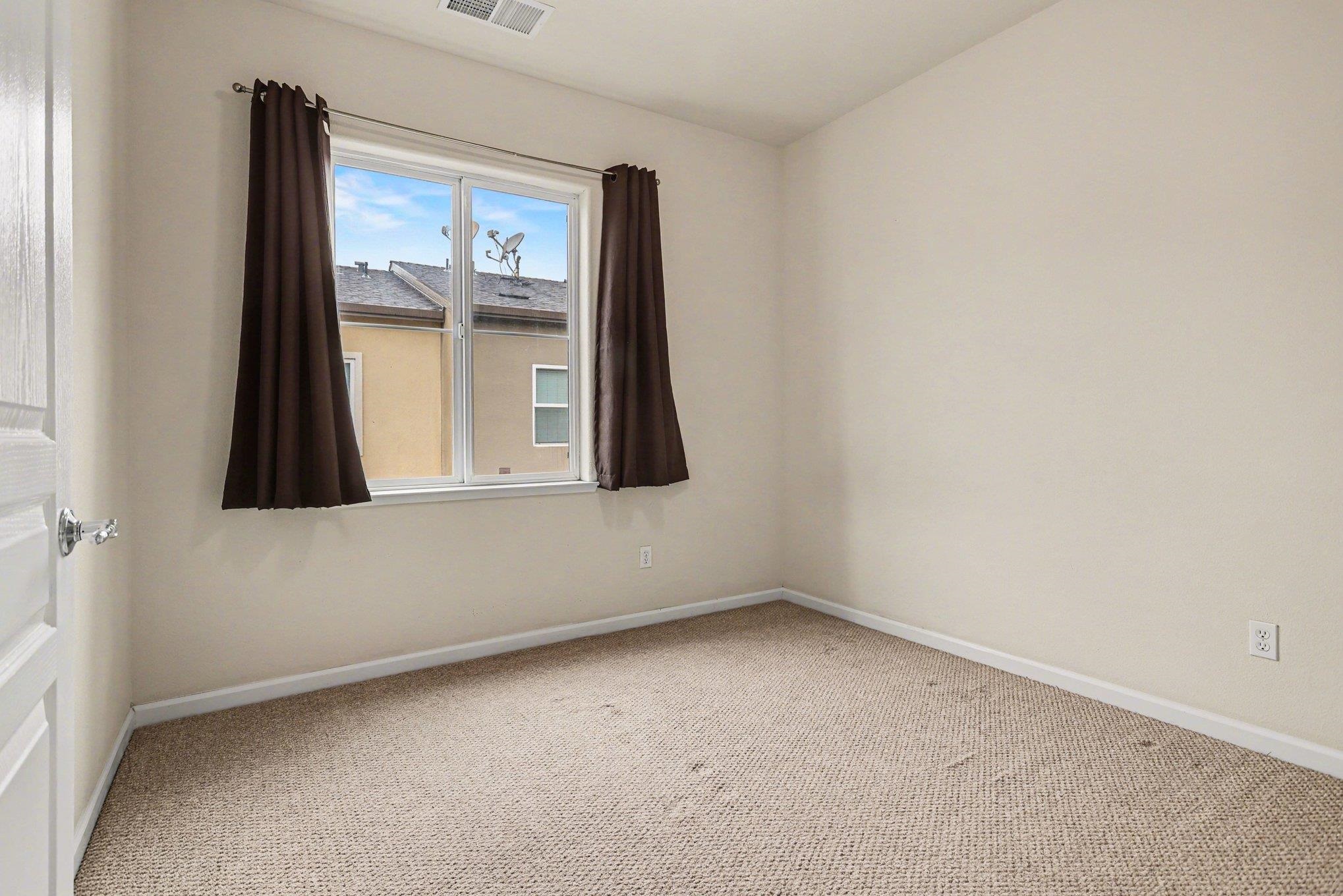 Detail Gallery Image 16 of 26 For 2717 10th St, San Pablo,  CA 94806 - 3 Beds | 2/1 Baths