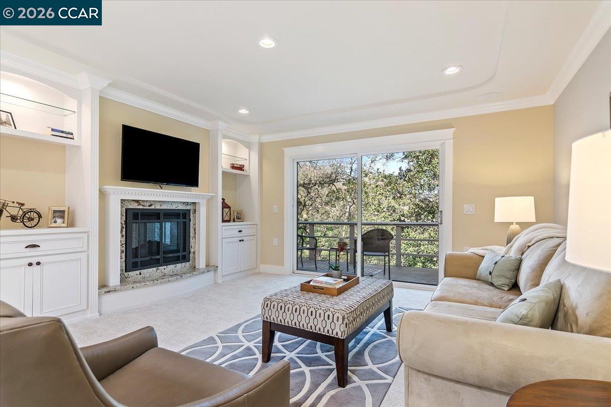 Detail Gallery Image 12 of 26 For 1332 Running Springs Rd #1,  Walnut Creek,  CA 94595 - 2 Beds | 2 Baths