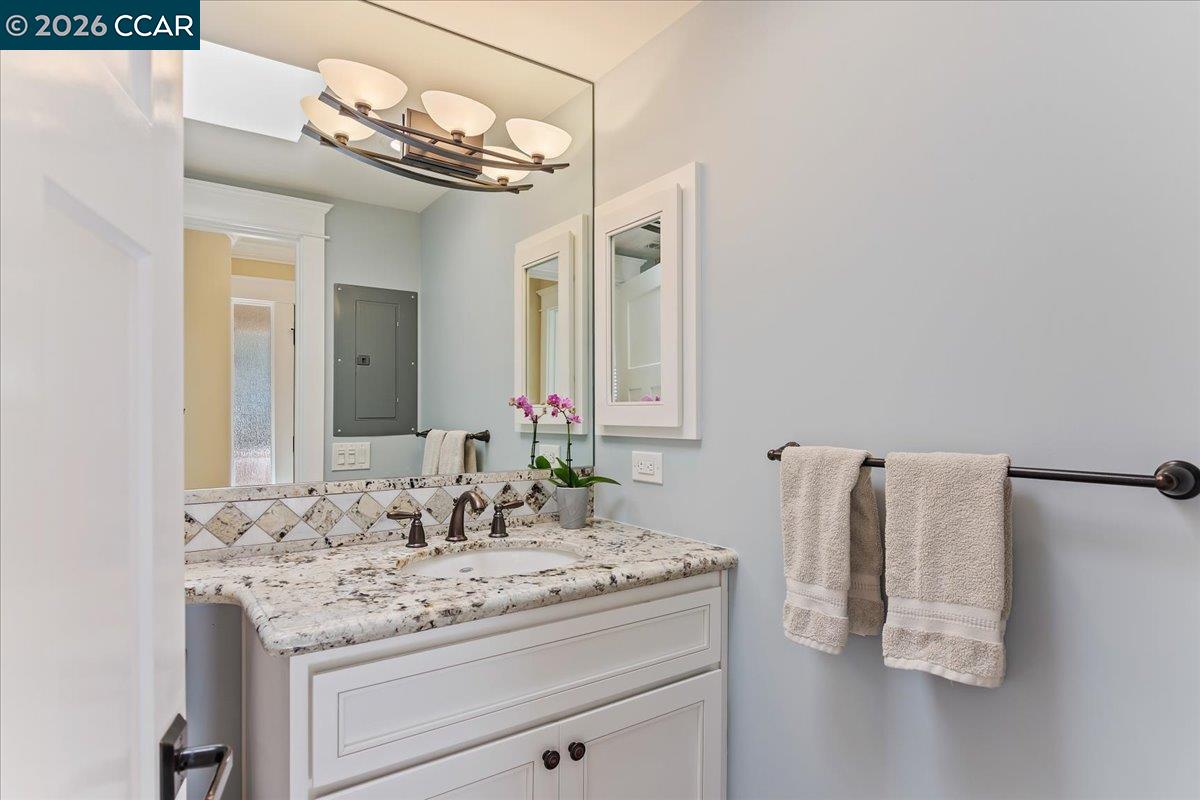 Detail Gallery Image 20 of 26 For 1332 Running Springs Rd #1,  Walnut Creek,  CA 94595 - 2 Beds | 2 Baths