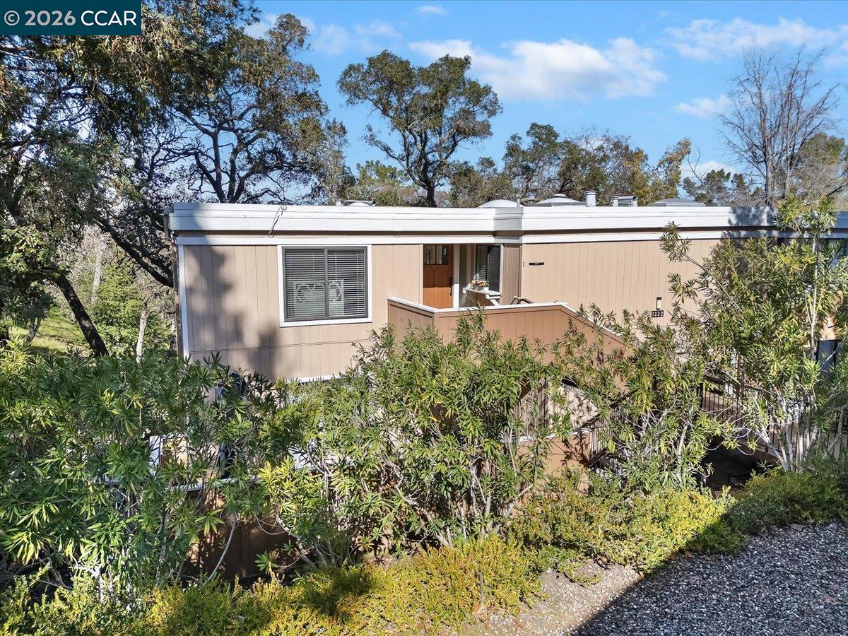 Detail Gallery Image 25 of 26 For 1332 Running Springs Rd #1,  Walnut Creek,  CA 94595 - 2 Beds | 2 Baths