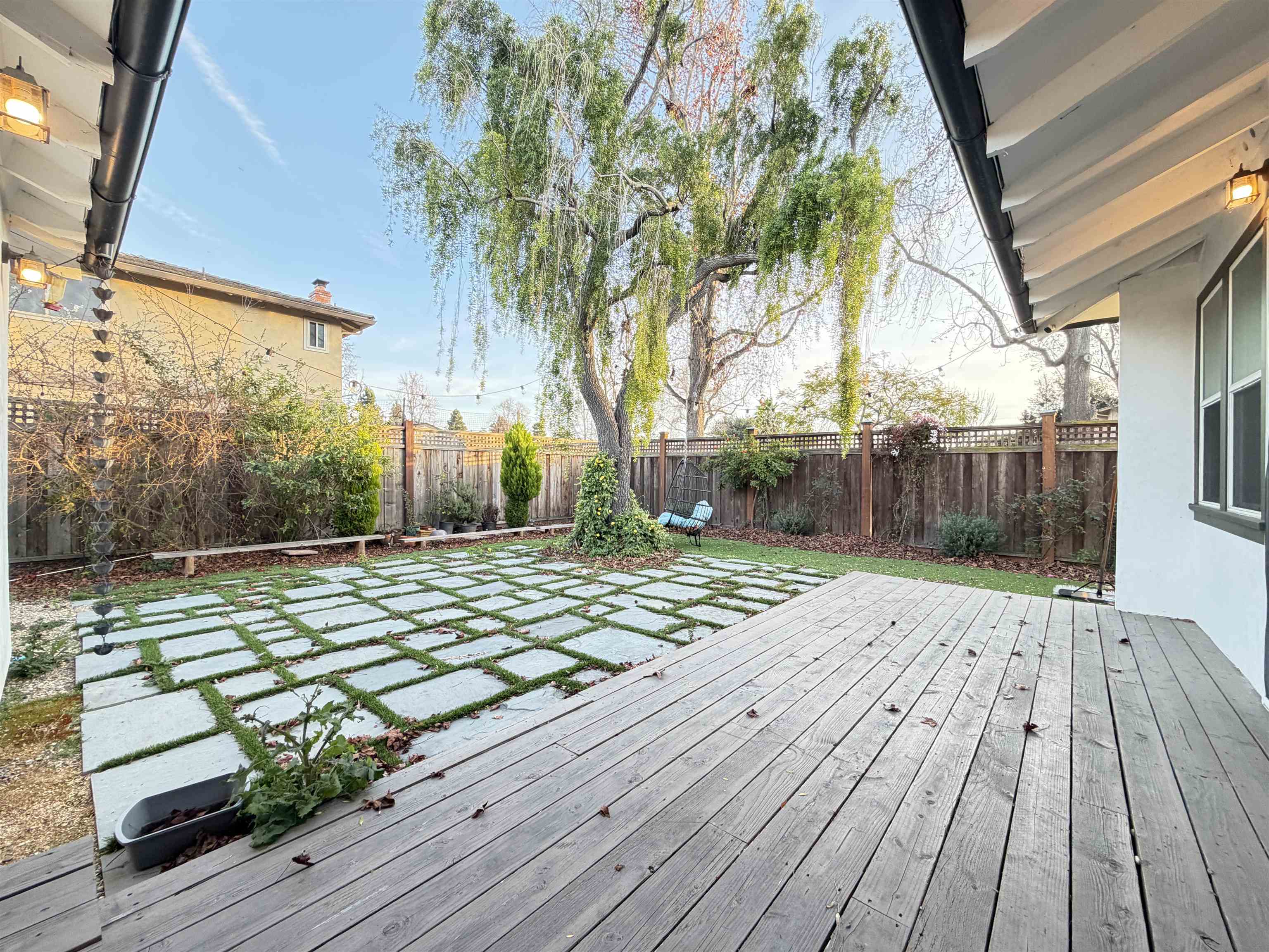 Detail Gallery Image 23 of 25 For 5298 Sussex Pl, Newark,  CA 94560 - 3 Beds | 2/1 Baths