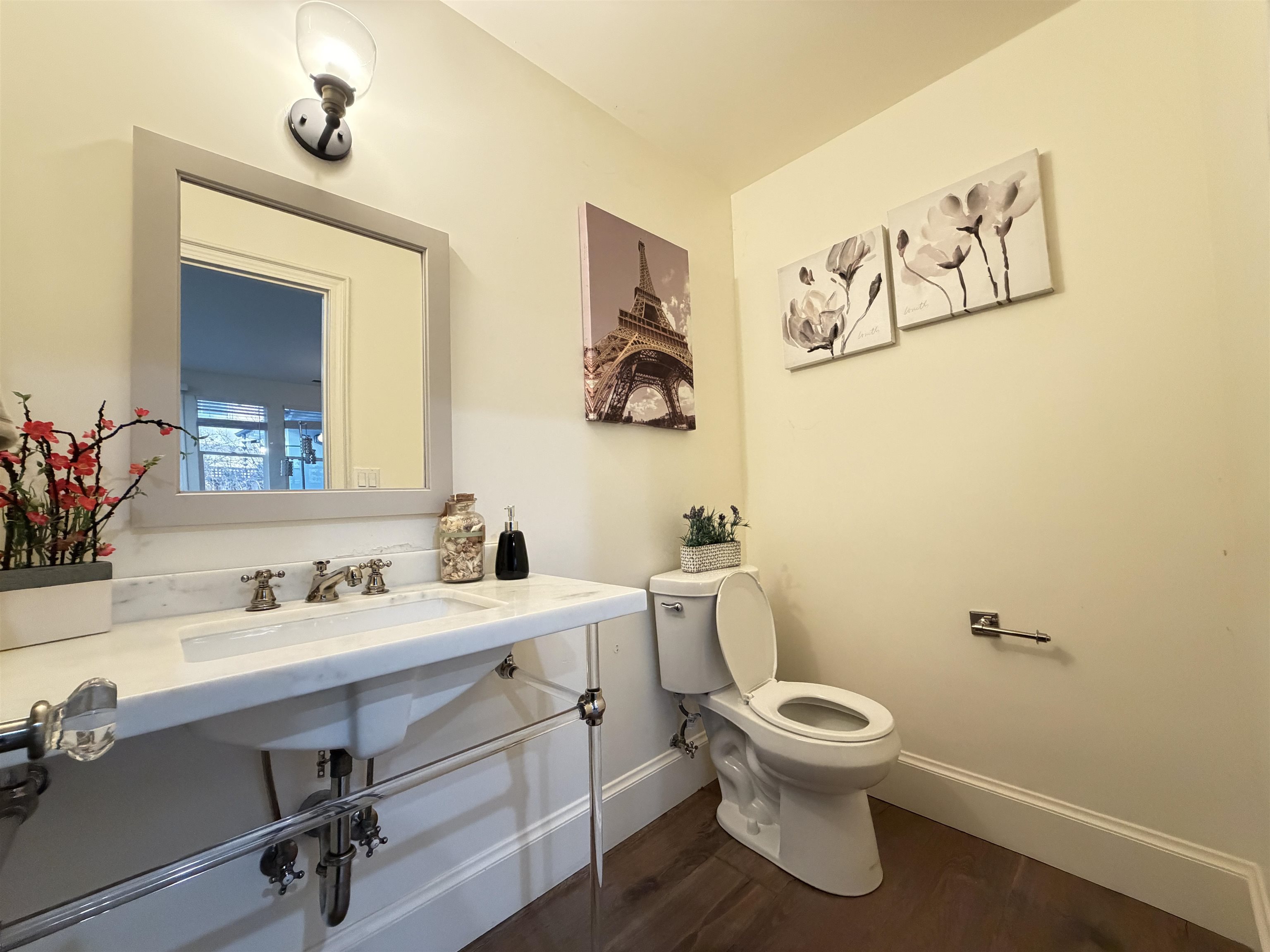 Detail Gallery Image 4 of 25 For 5298 Sussex Pl, Newark,  CA 94560 - 3 Beds | 2/1 Baths
