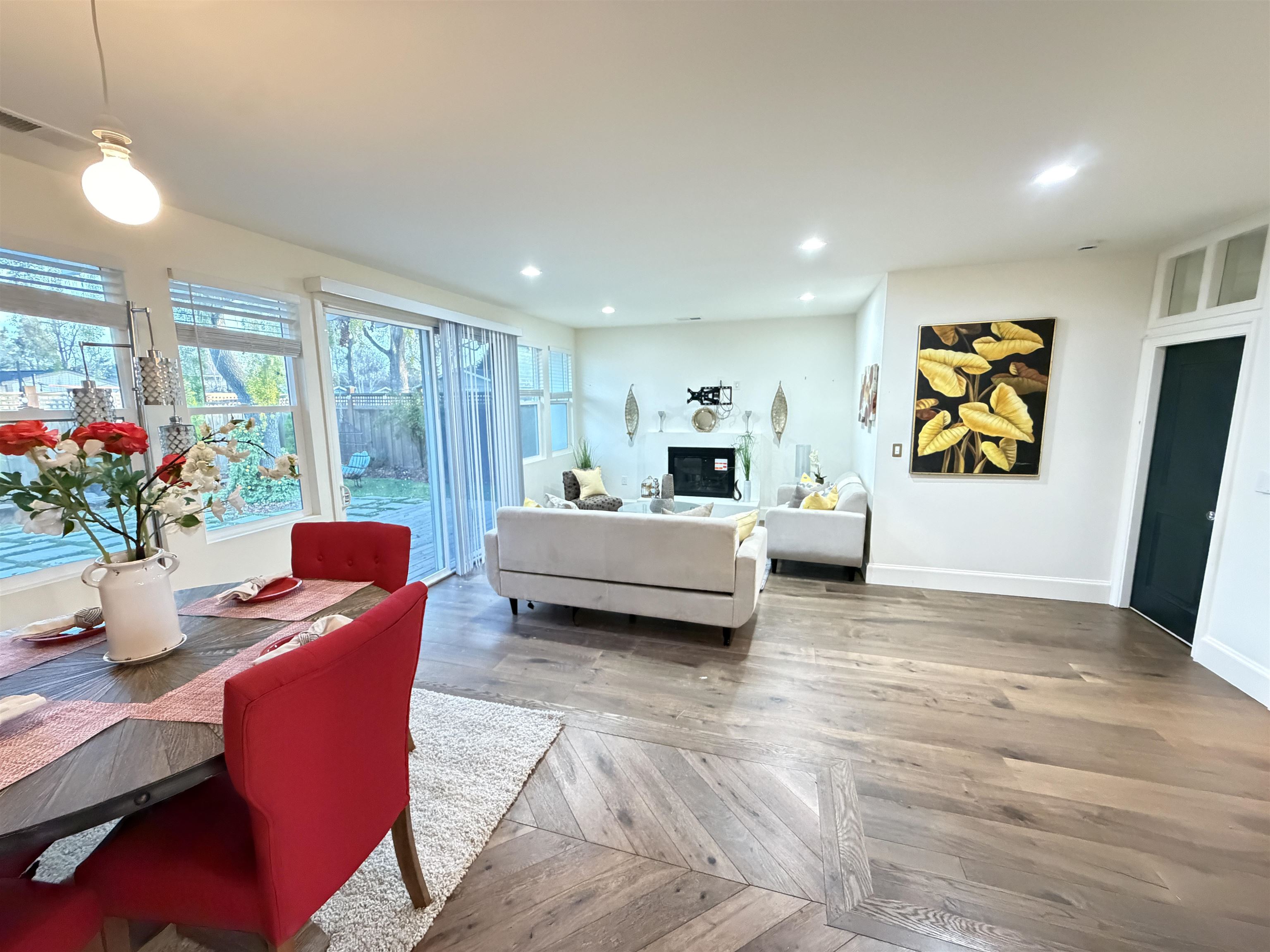 Detail Gallery Image 8 of 25 For 5298 Sussex Pl, Newark,  CA 94560 - 3 Beds | 2/1 Baths