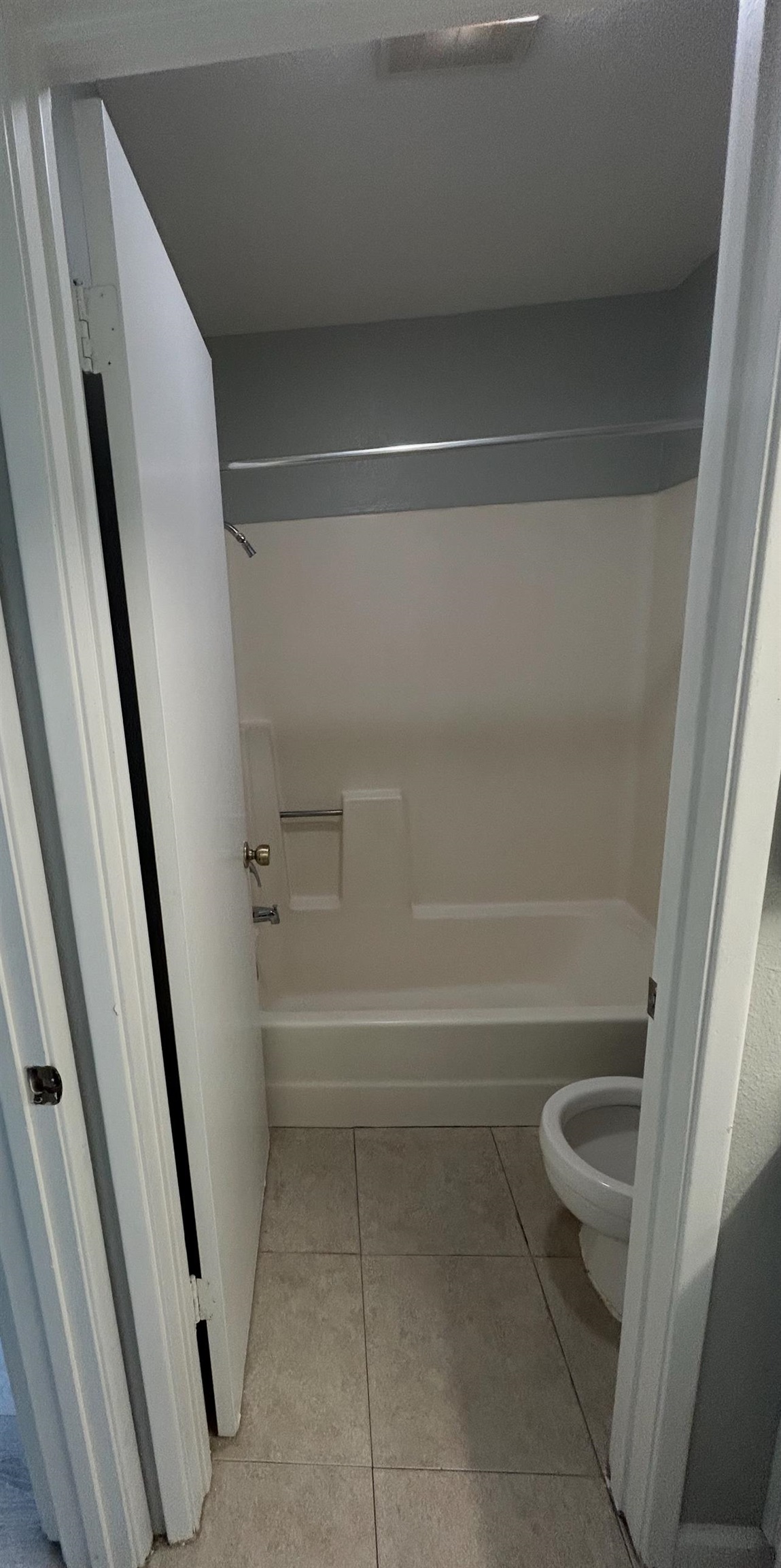 Photo #8: 41124084 Listing: Photo #8