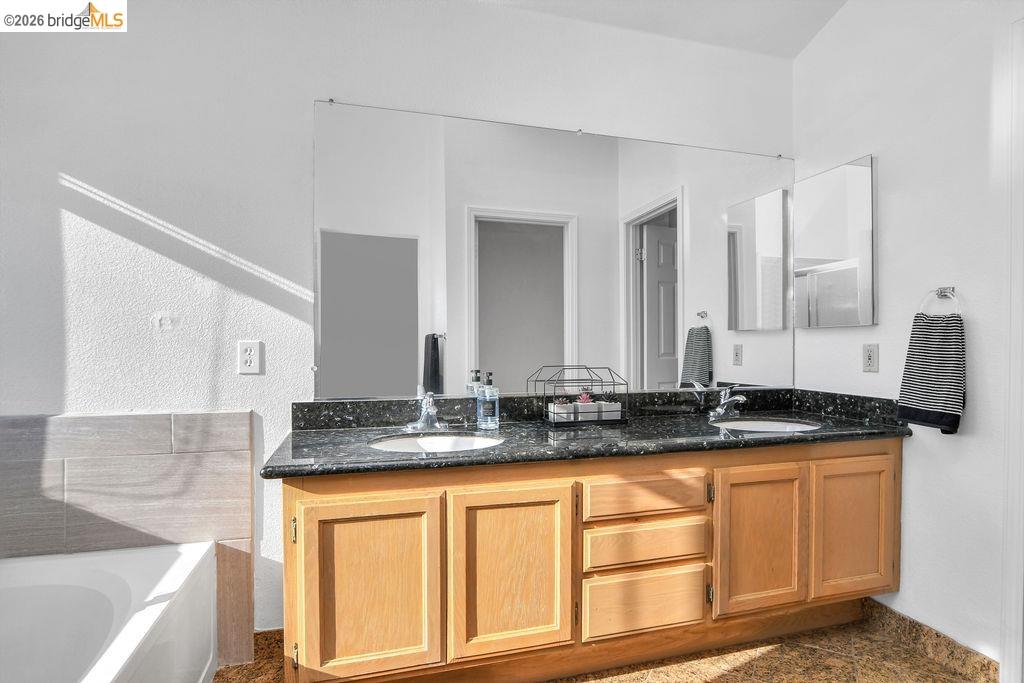 Detail Gallery Image 15 of 28 For 2236 Newport Ct, Discovery Bay,  CA 94505 - 4 Beds | 2/1 Baths