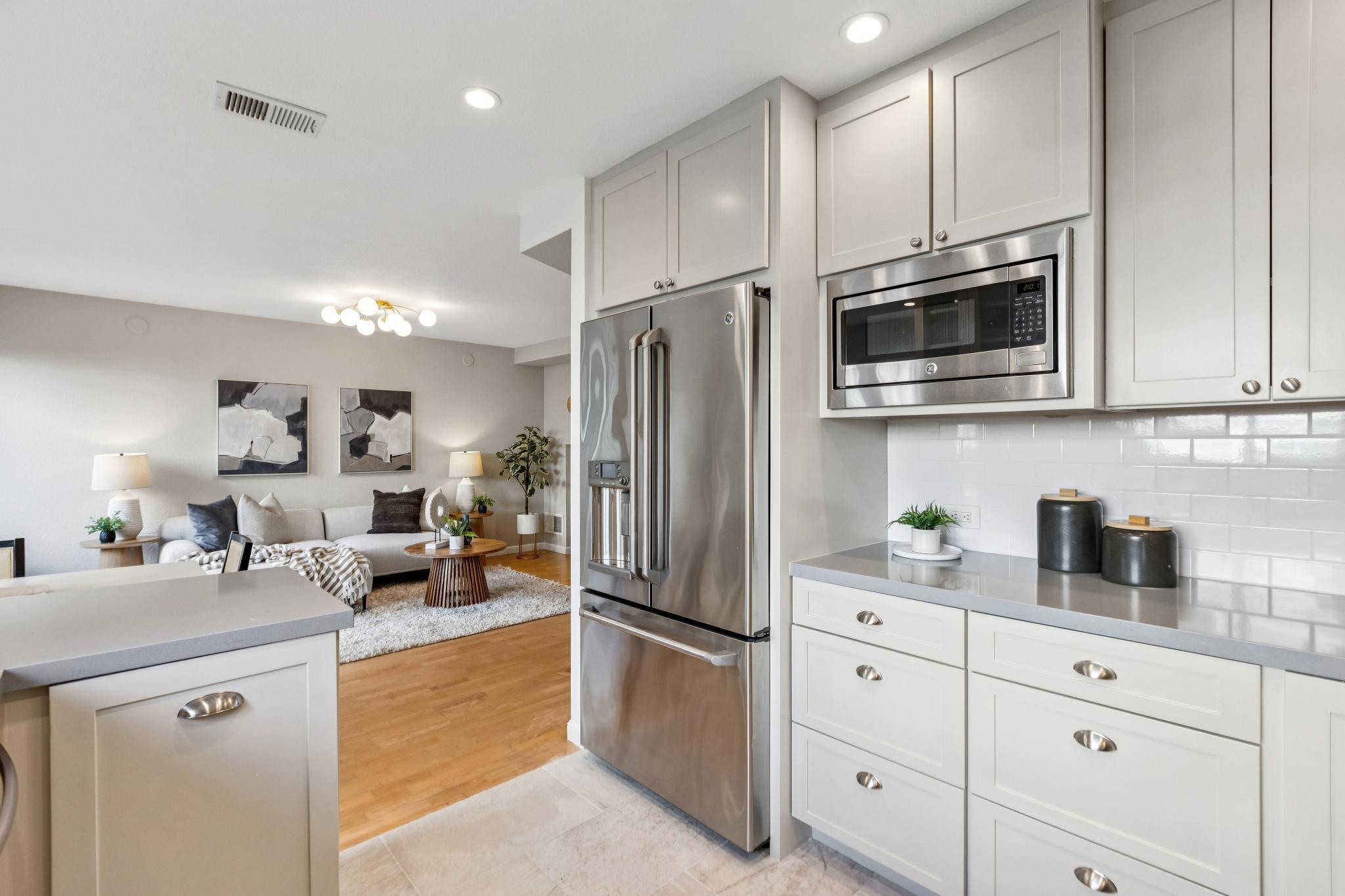 Detail Gallery Image 22 of 50 For 423 Mcdonnel Road, Alameda,  CA 94502 - 3 Beds | 2/1 Baths