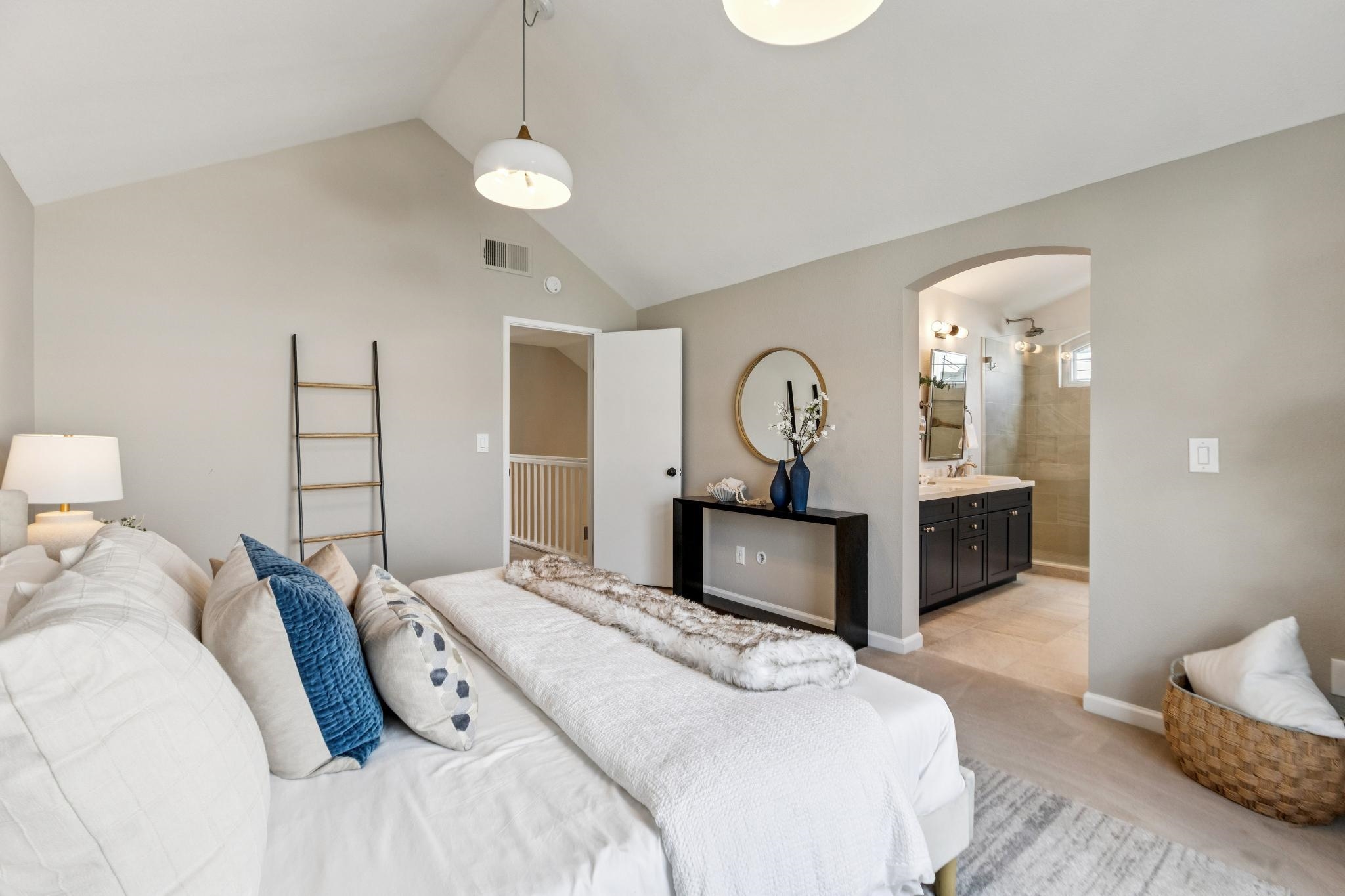 Detail Gallery Image 32 of 50 For 423 Mcdonnel Road, Alameda,  CA 94502 - 3 Beds | 2/1 Baths