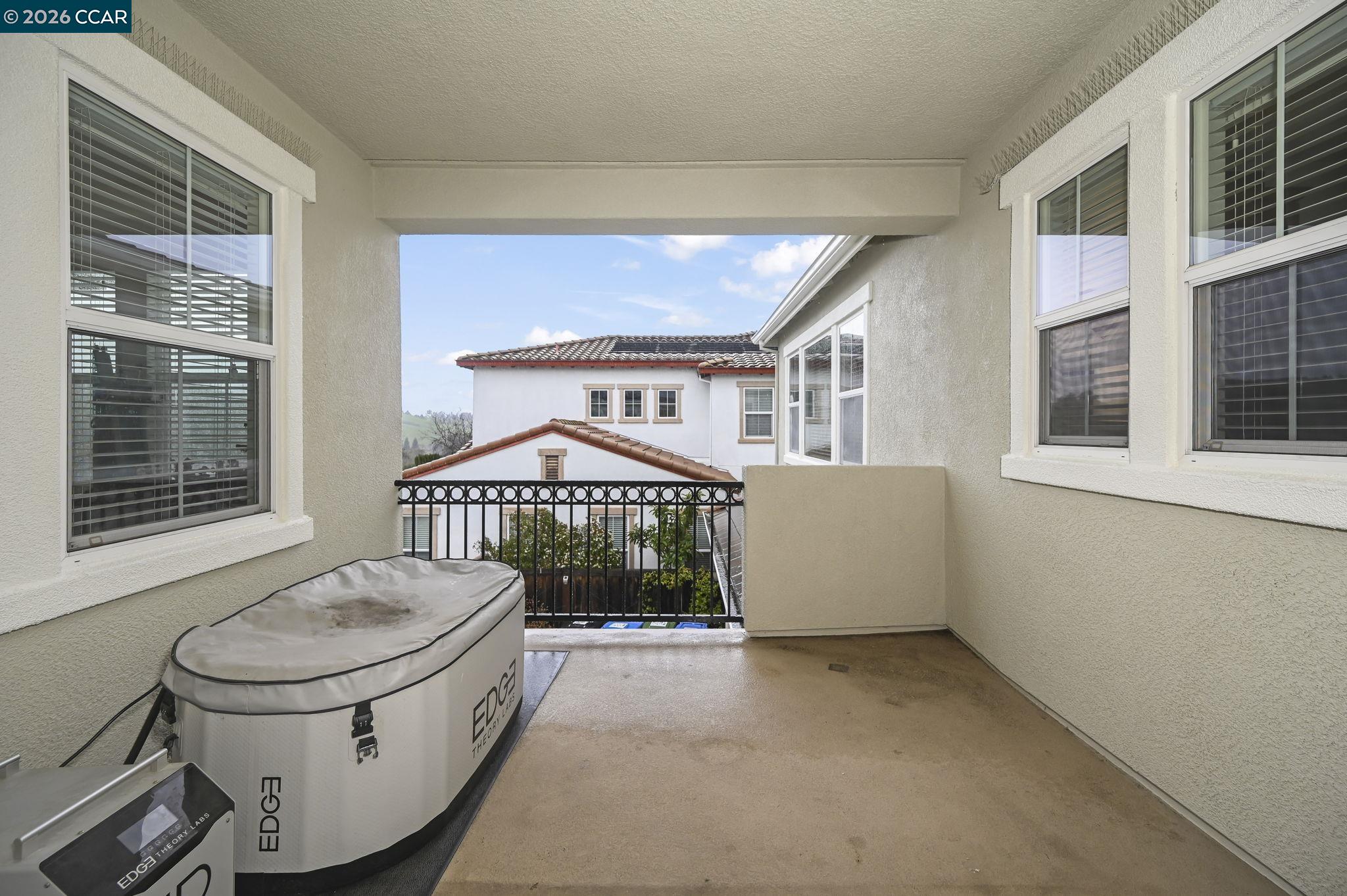 Detail Gallery Image 26 of 46 For 400 Marsanne Ct, Danville,  CA 94506 - 6 Beds | 4/1 Baths