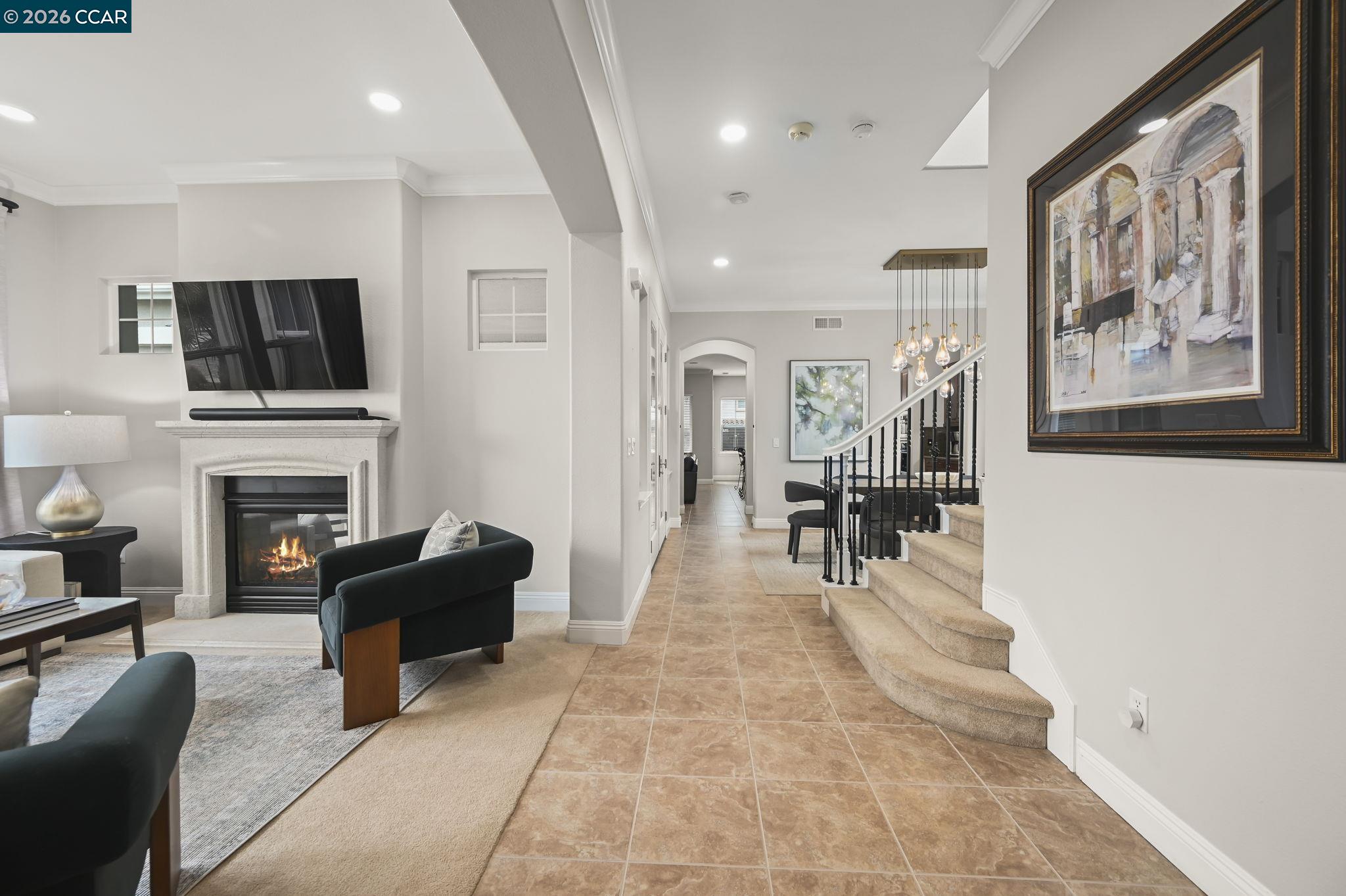 Detail Gallery Image 4 of 42 For 400 Marsanne Ct, Danville,  CA 94506 - 6 Beds | 4/1 Baths