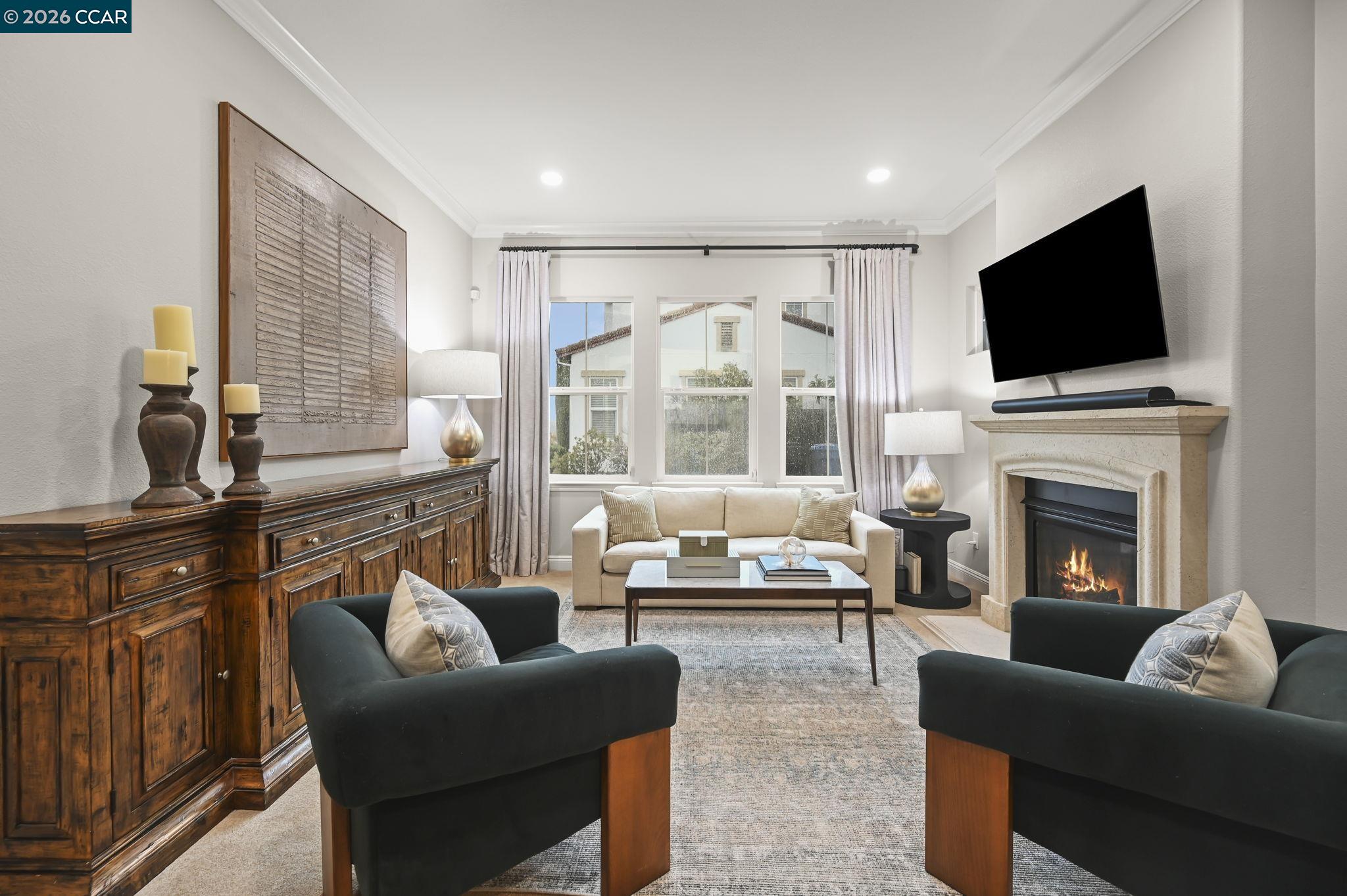 Detail Gallery Image 6 of 46 For 400 Marsanne Ct, Danville,  CA 94506 - 6 Beds | 4/1 Baths