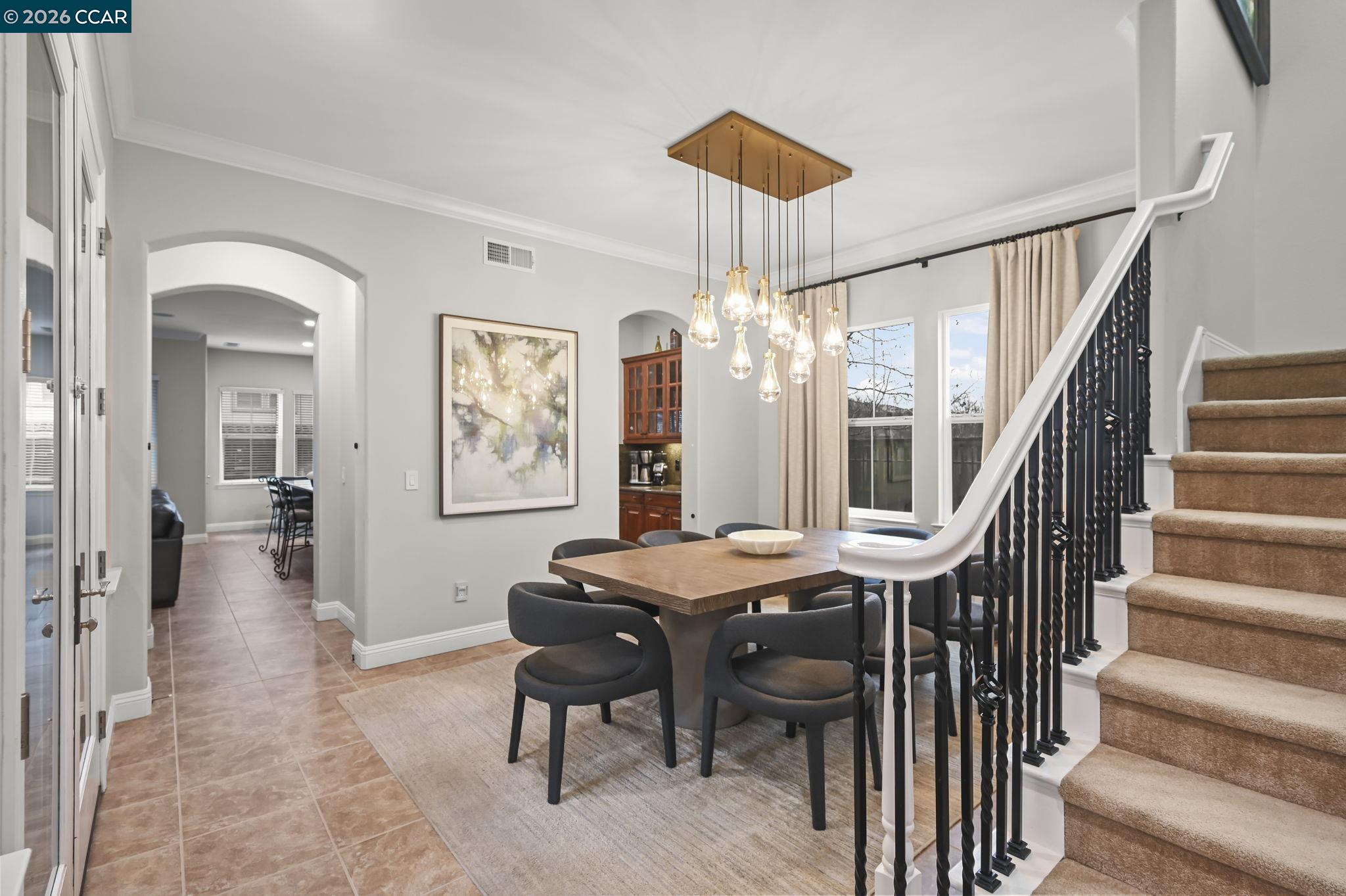 Detail Gallery Image 7 of 42 For 400 Marsanne Ct, Danville,  CA 94506 - 6 Beds | 4/1 Baths