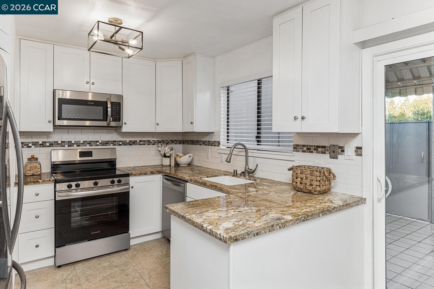 Photo #5: 41124089 Listing: Photo #5