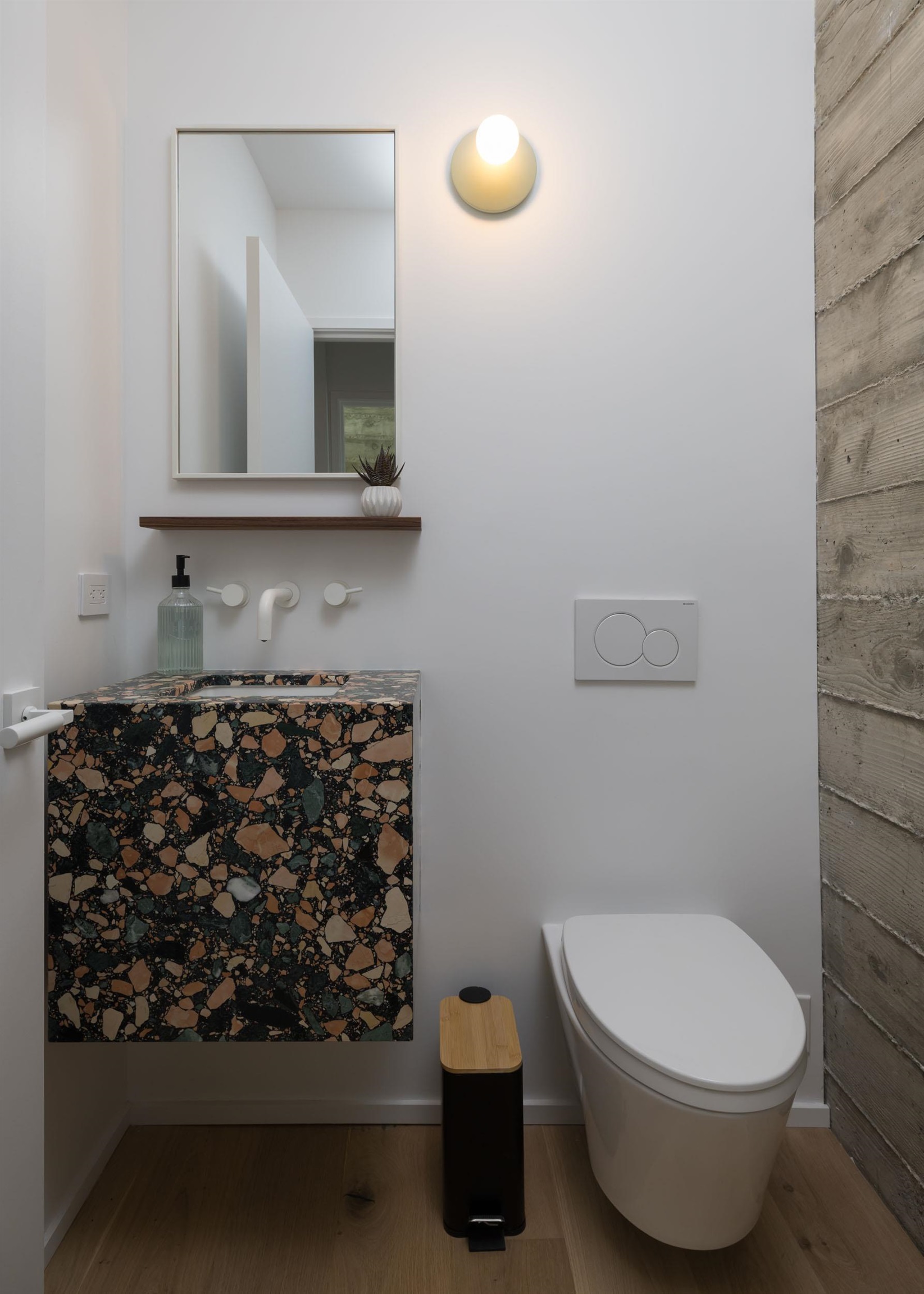 Detail Gallery Image 17 of 45 For 1136 Keith Ave, Berkeley,  CA 94708 - 4 Beds | 3/1 Baths